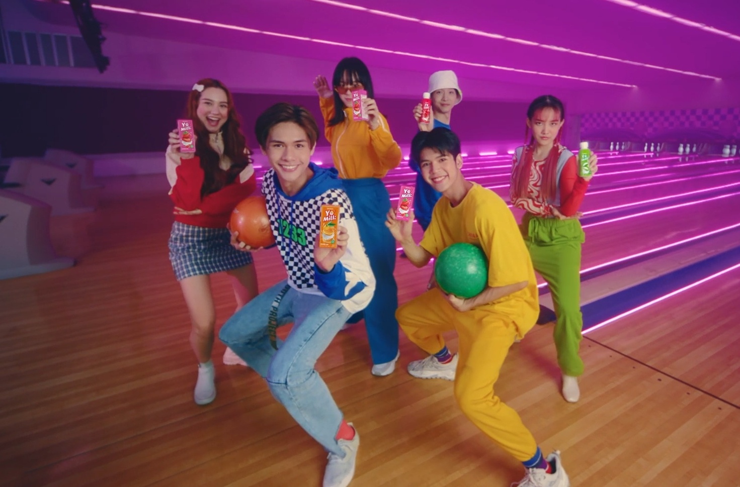 Vinamilk,  YoMilk,  gu Z anh 10