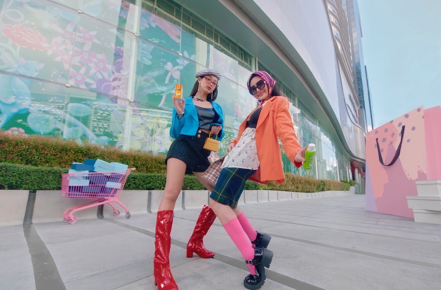 Vinamilk,  YoMilk,  gu Z anh 11