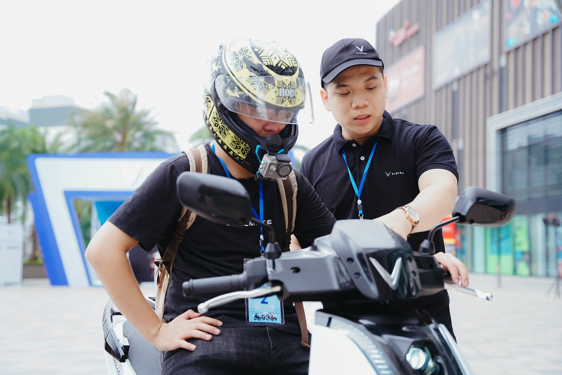 VinFast noi dai 'hanh trinh xanh' den 6 tinh thanh tren ca nuoc hinh anh