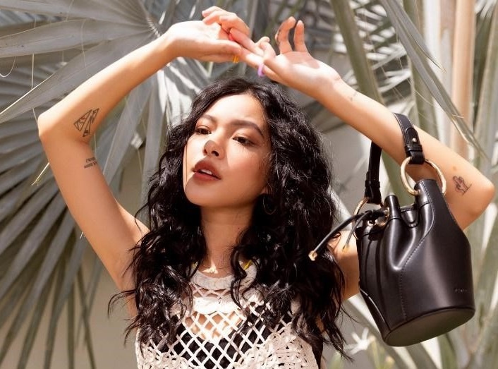 Phu kien dien he yeu thich cua Tieu Vy, Tu Hao, Phi Phuong Anh hinh anh