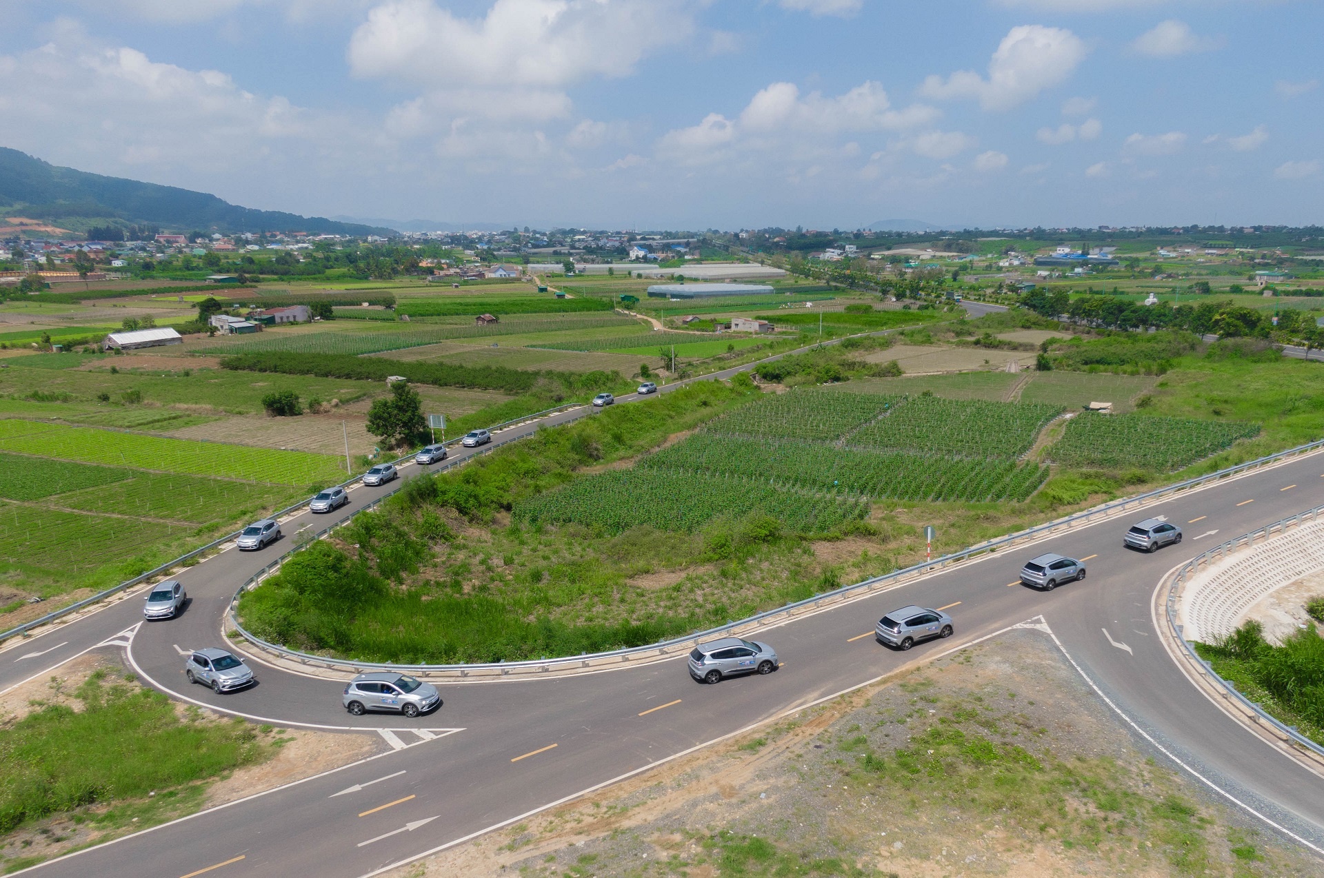 Taxi dien,  VF e34 anh 4