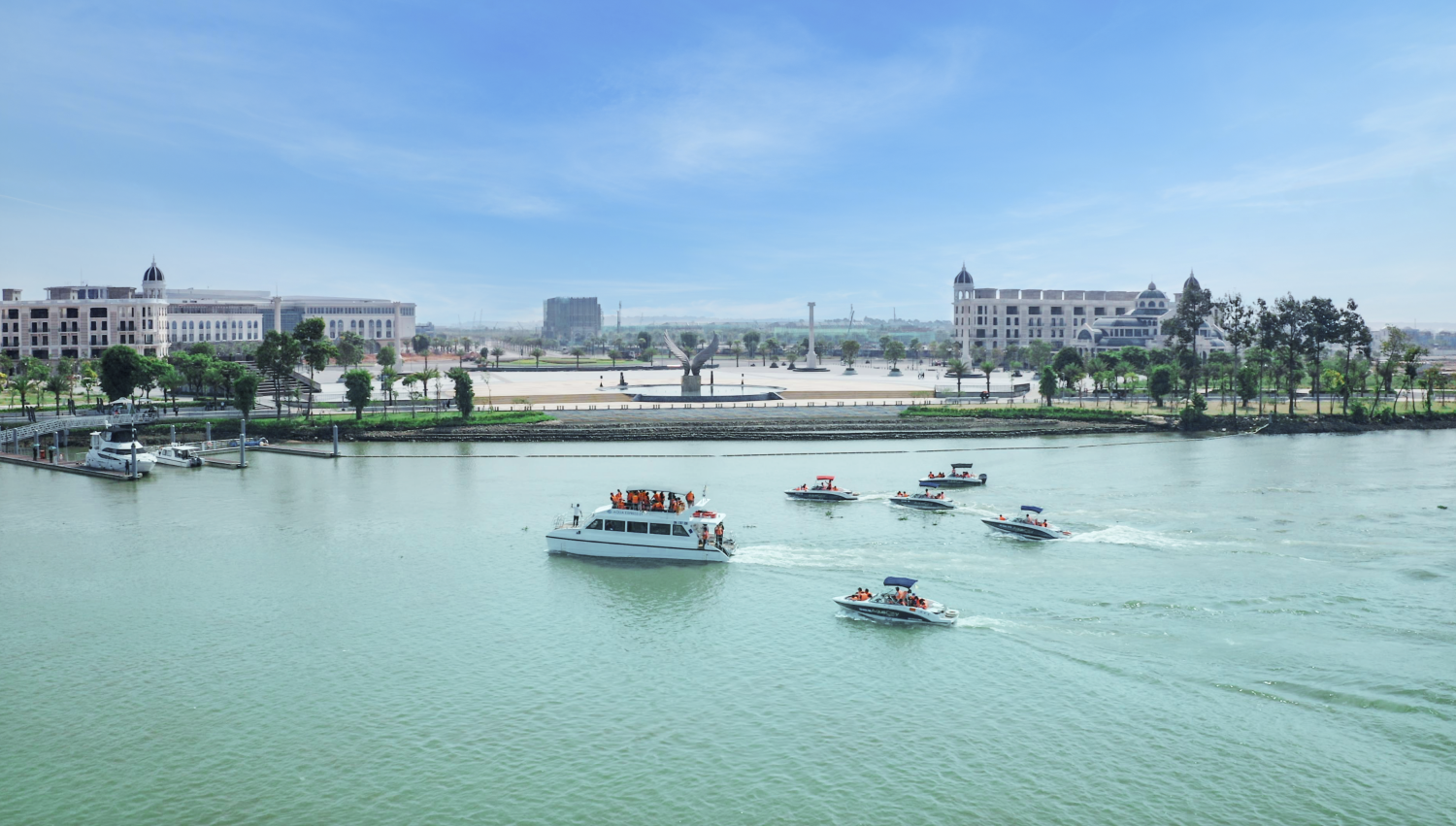 Aqua City,  Novaland anh 3