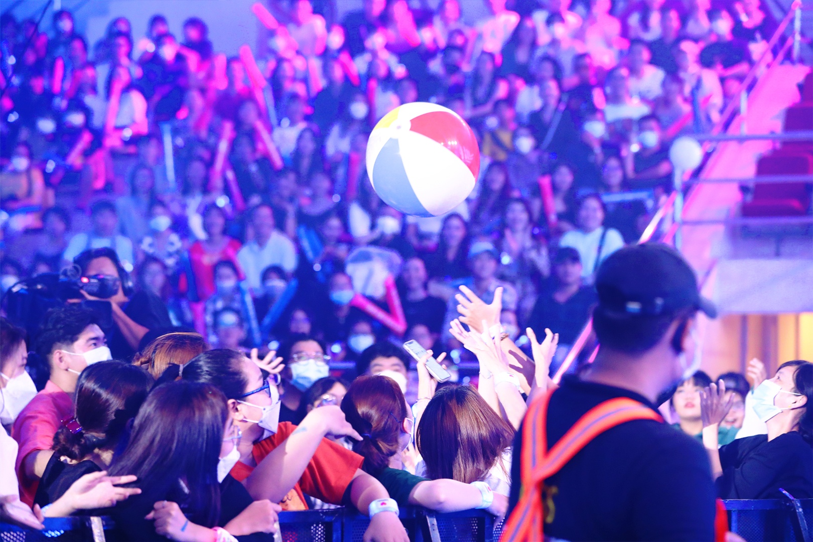 Hè tới, sale chơi tới, Lazada ảnh 20 He toi, sale choi toi, Lazada anh 20