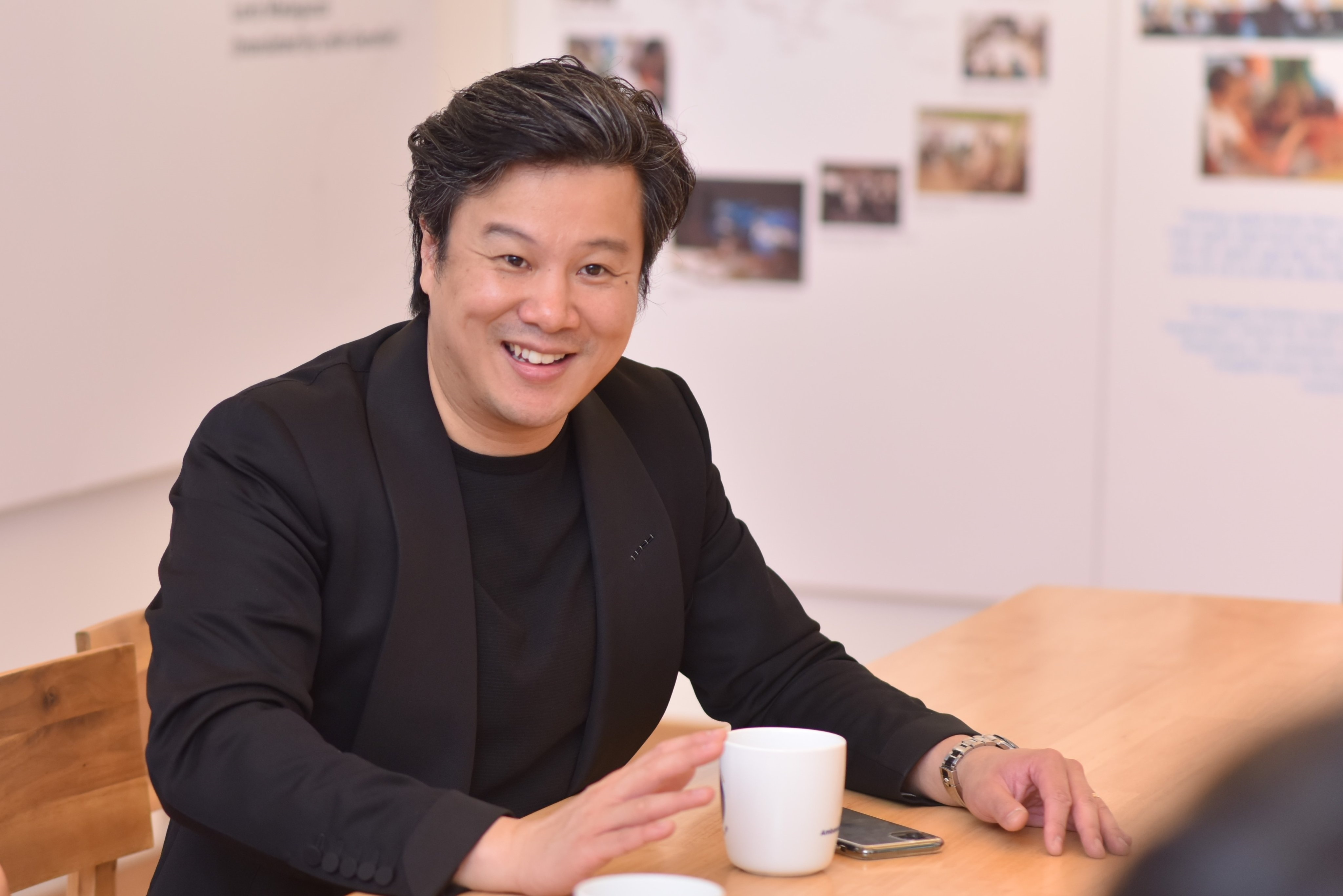 An Gia,  The Standard anh 1