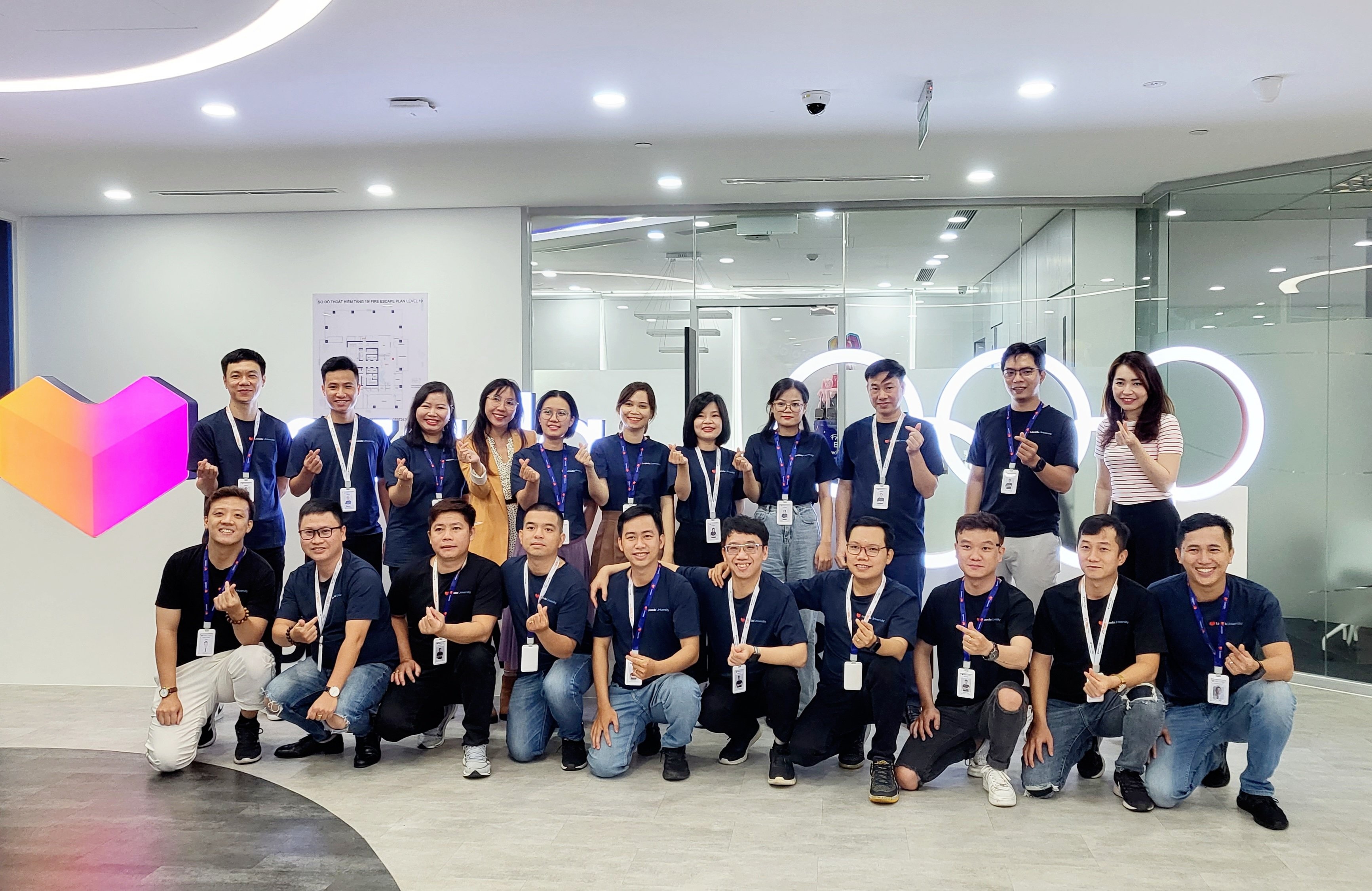 Lazada,  kinh doanh truc tuyen anh 1