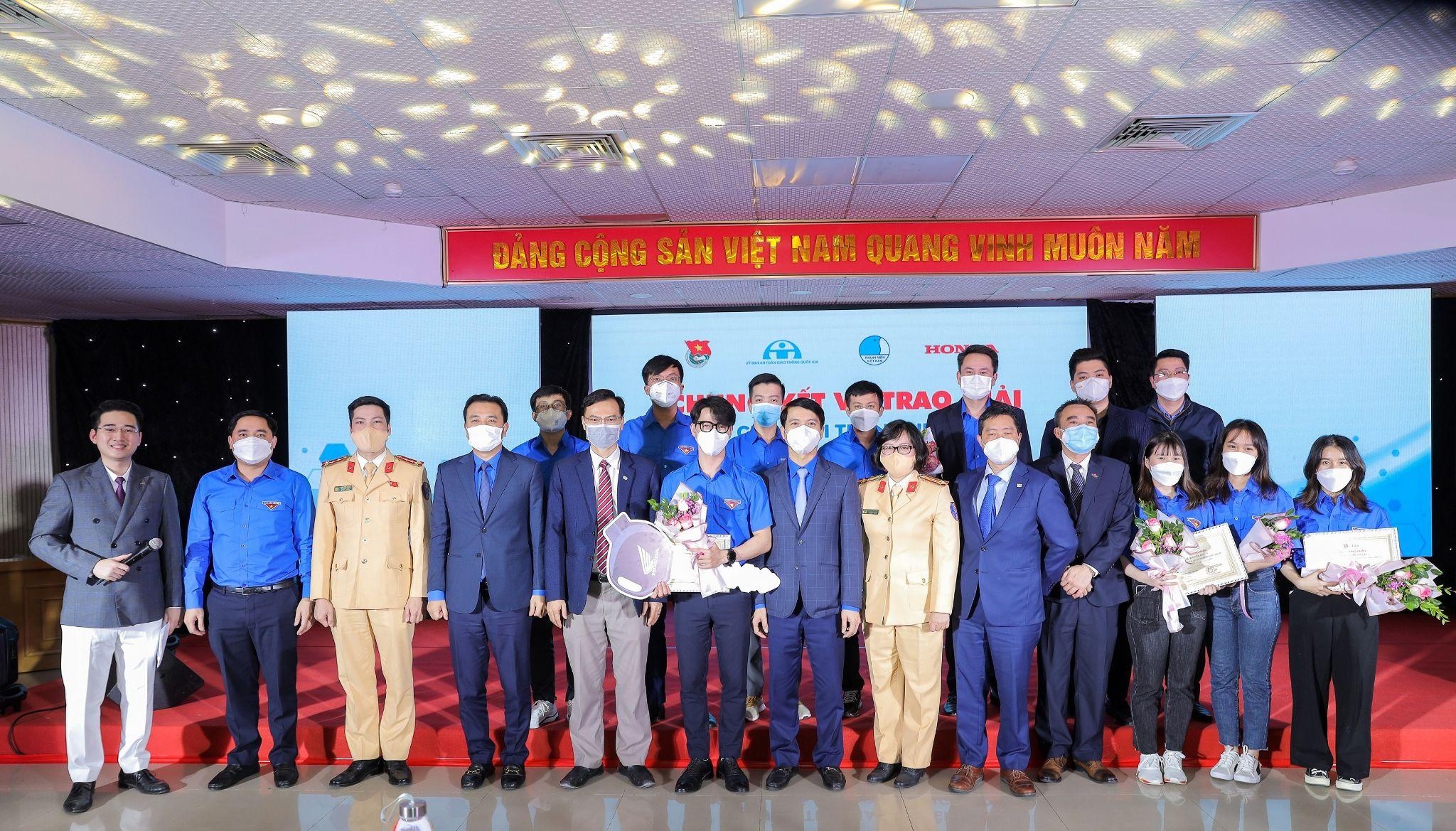 Honda Viet Nam,  an toan giao thong anh 2