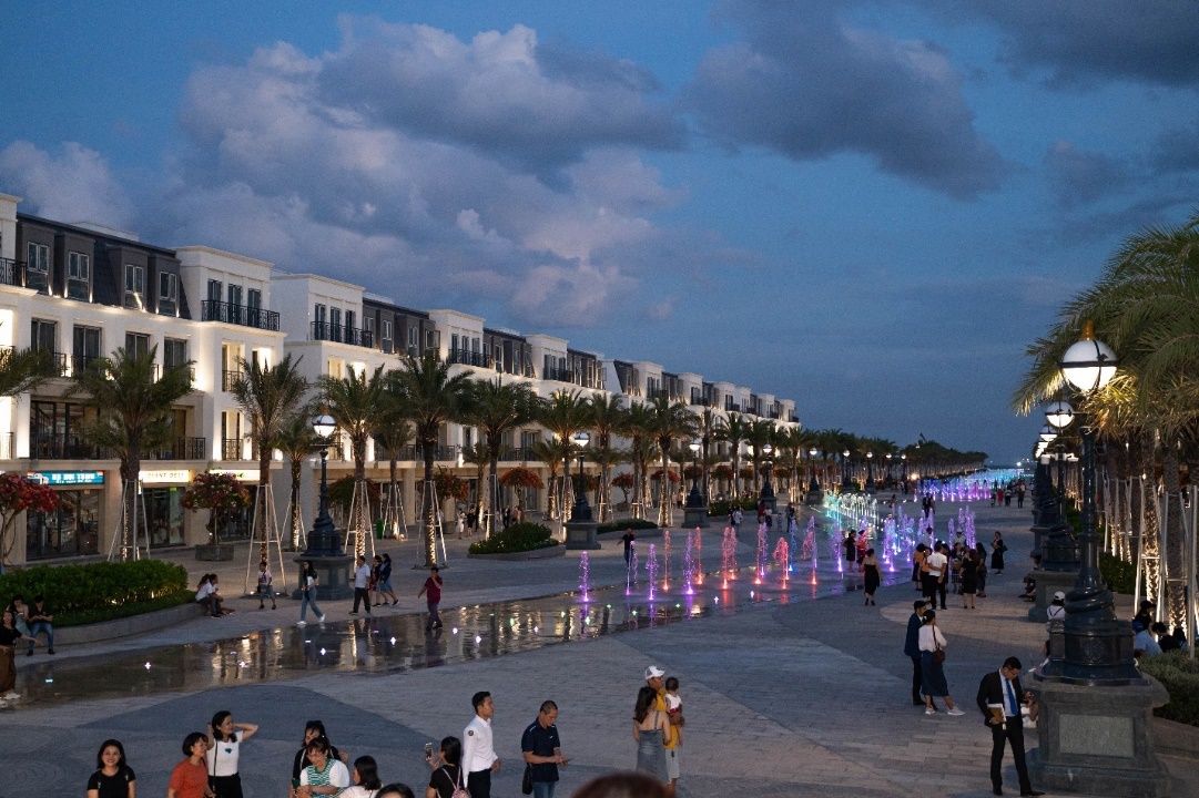 MerryLand Quy Nhon anh 3