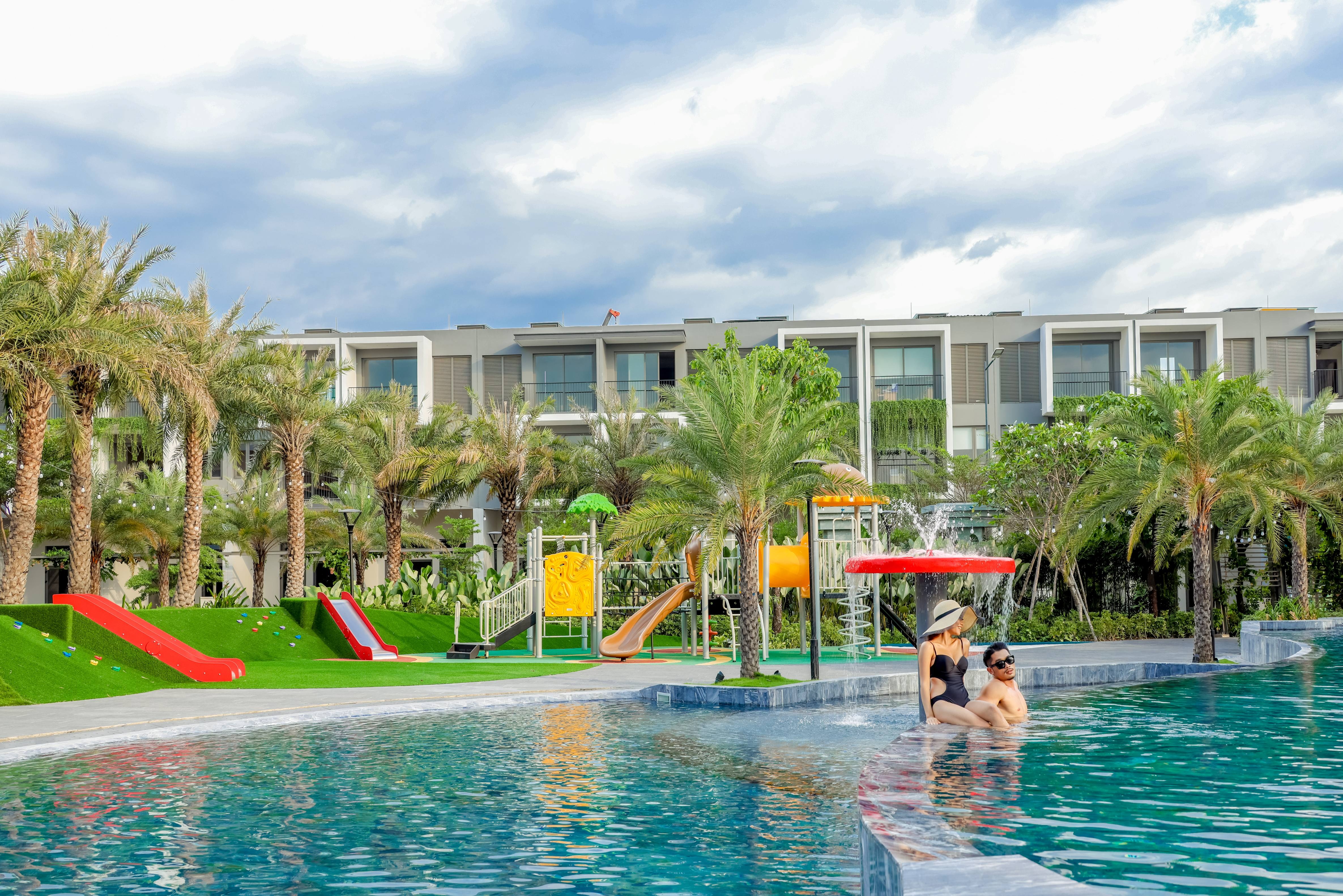 An Gia,  The Standard anh 3