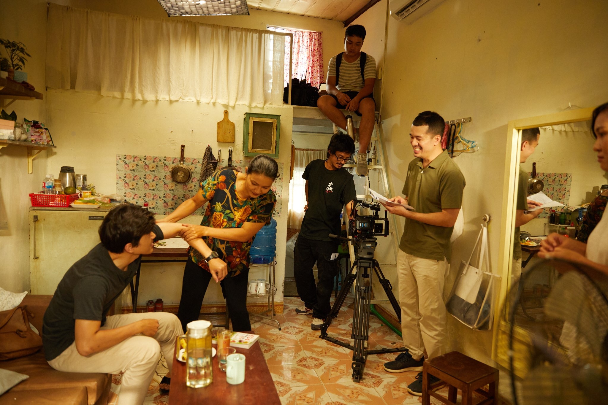 Bien mat o Thu Vien anh 3