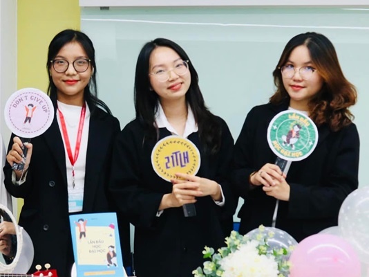 Tam ly hoc tham van va tri lieu - nganh hoc dap ung thoi dai hinh anh