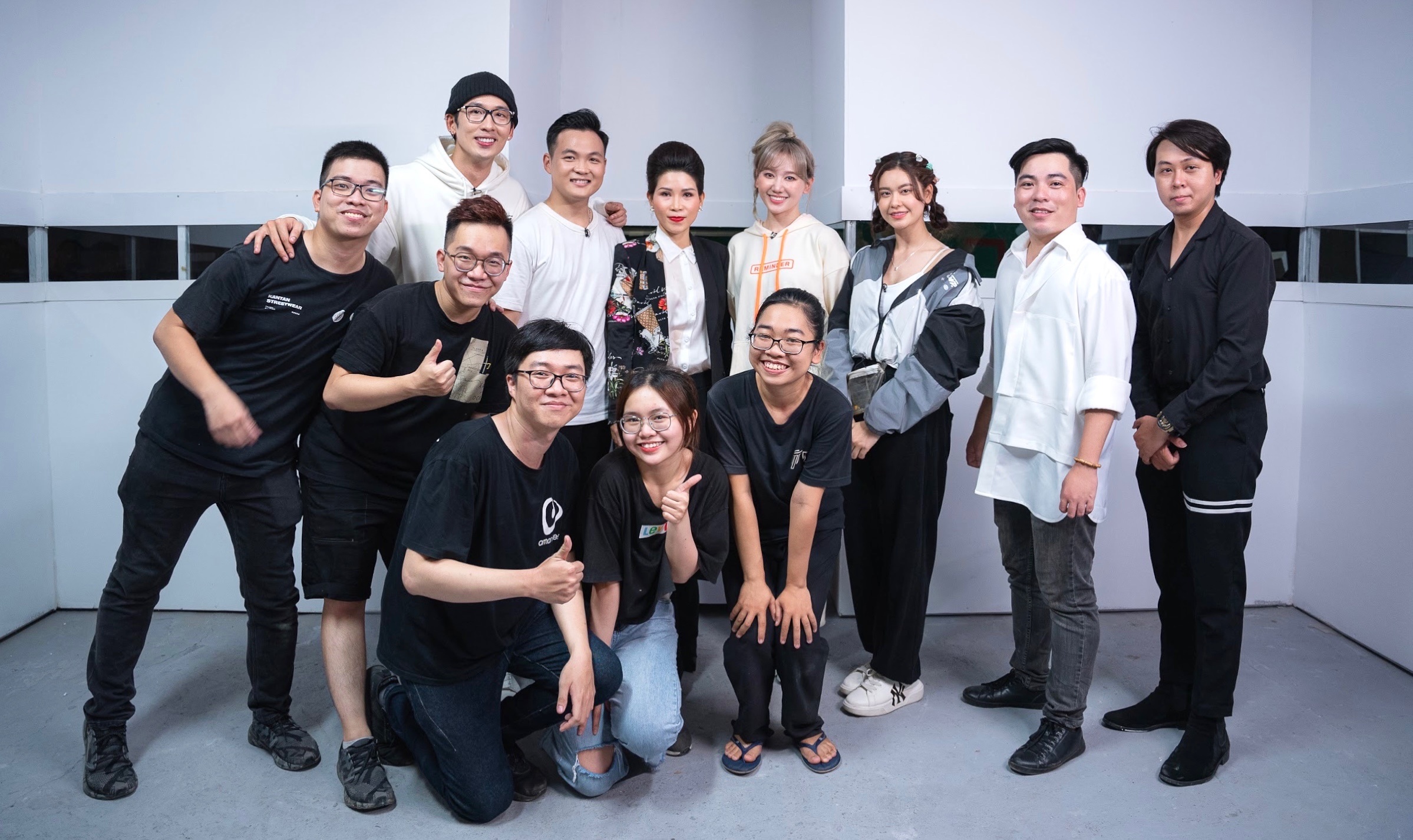 'Thu thach tron thoat la show ton nhieu chat xam nhat cua chung toi' hinh anh