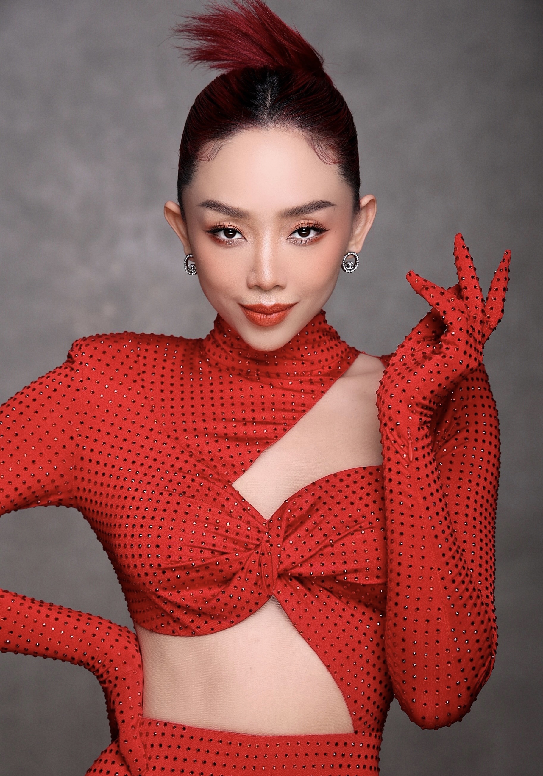 VR by night - Beyond the legend ảnh 1 VR by night - Beyond the legend anh 1