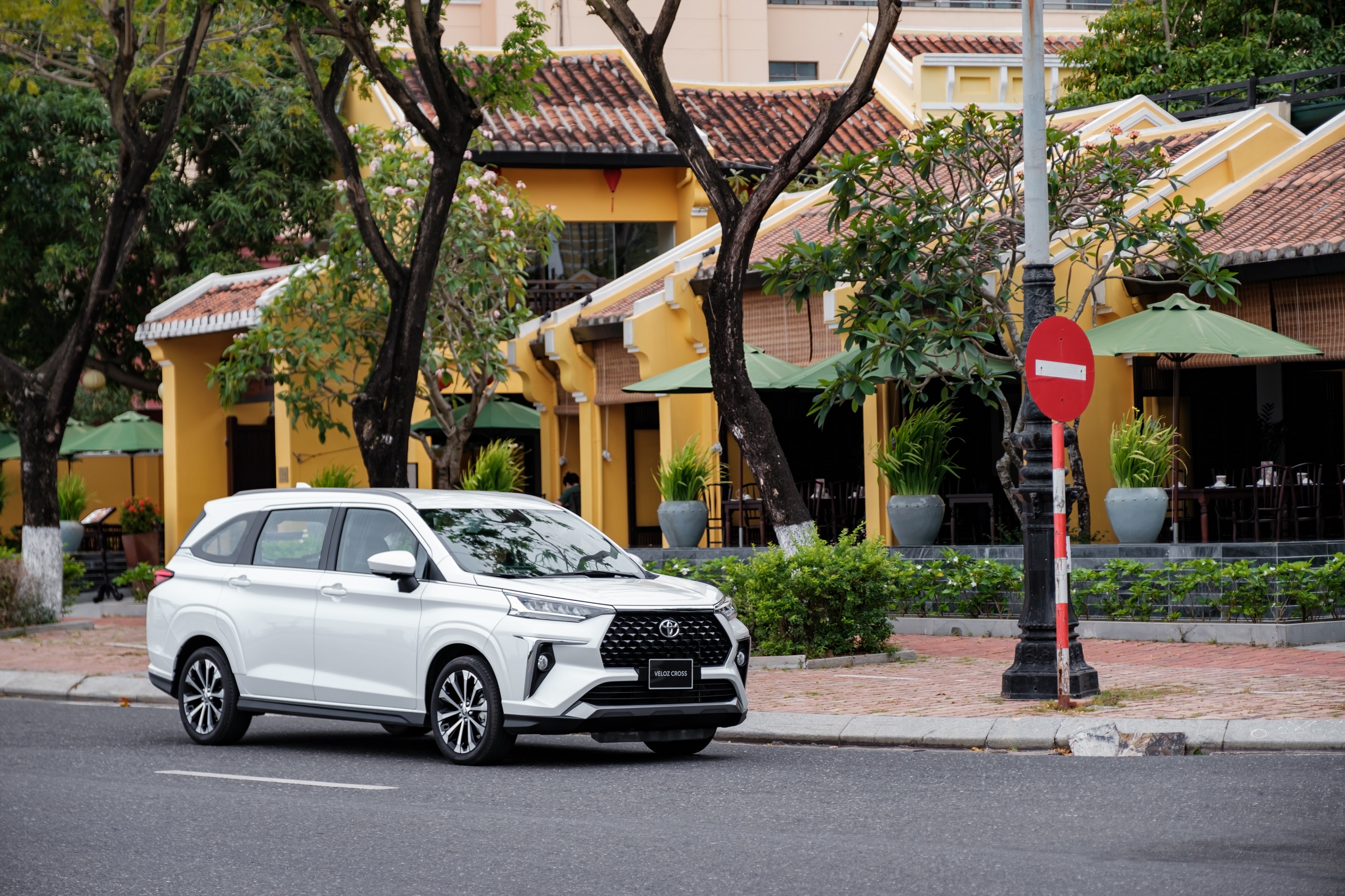 oto cho gia dinh,  Toyota anh 18