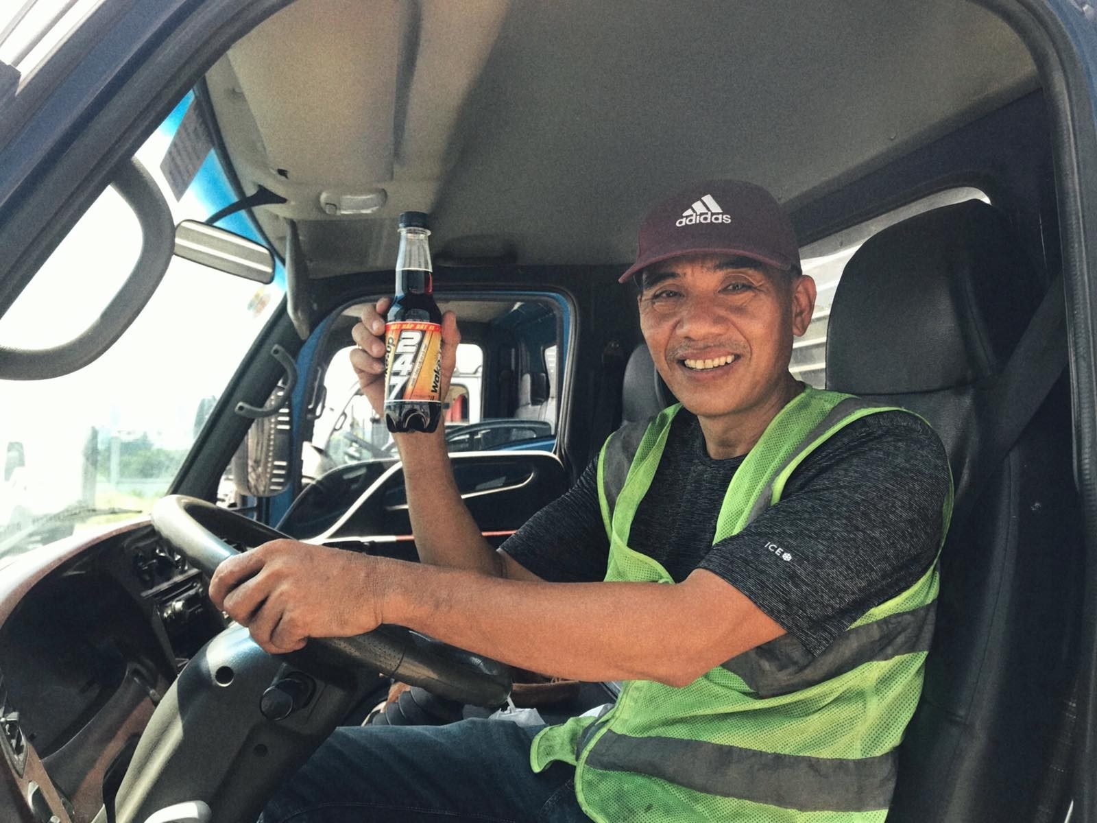 uu dai,  trung xe may anh 2