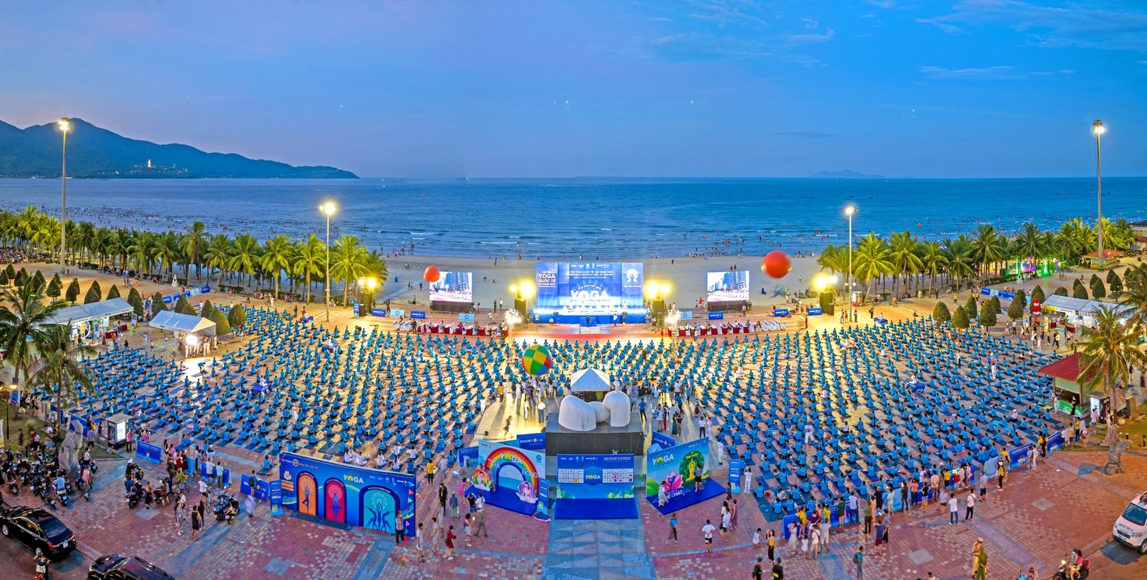 Bao Viet Nhan tho anh 1