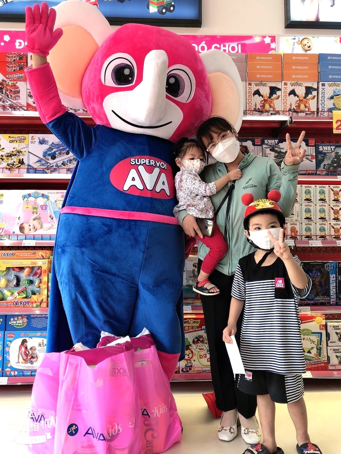 Cua hang me va be anh 2