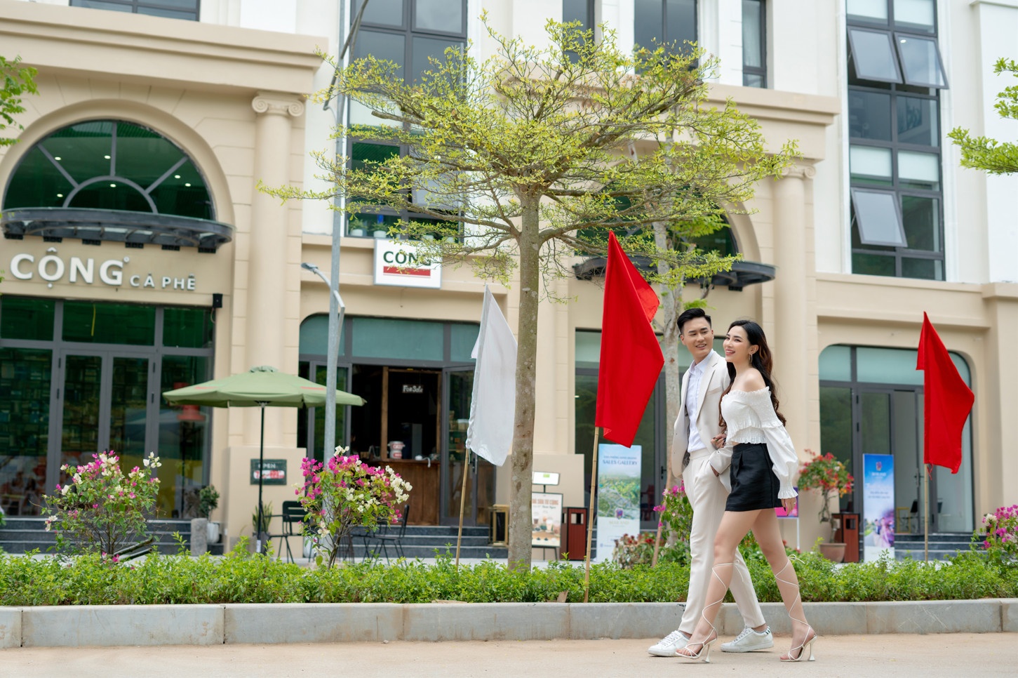 Bat dong san cua khau anh 8