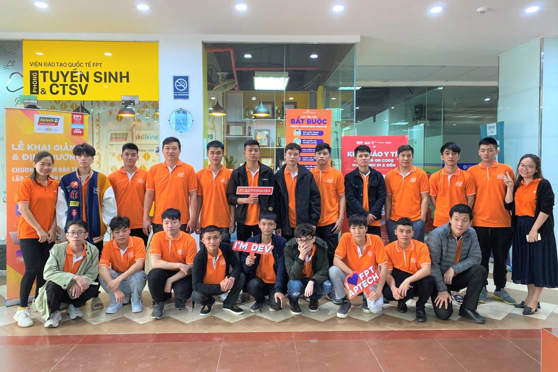 FPT Aptech ra mat chuong trinh dao tao Game Development with Unity hinh anh