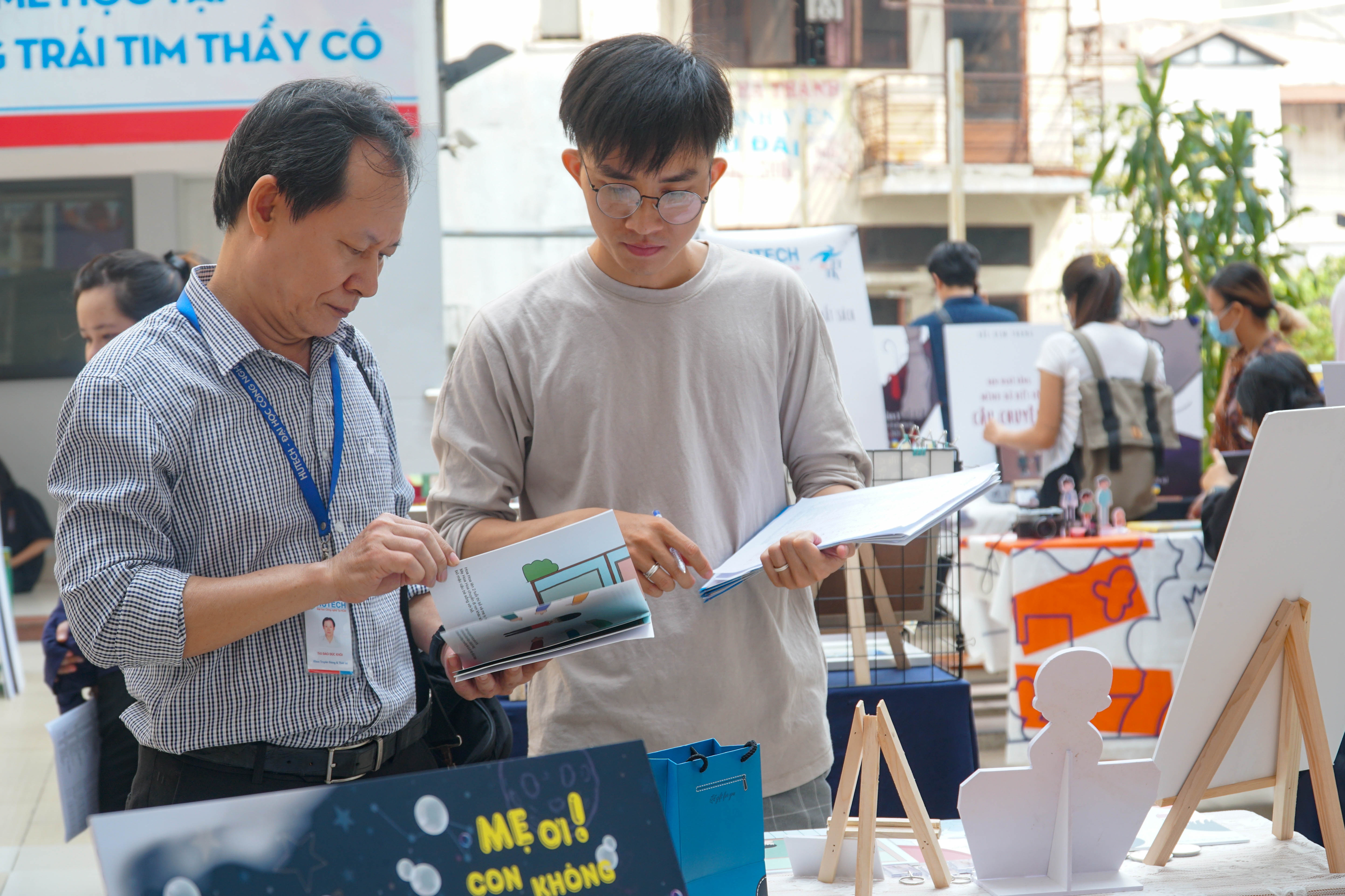 Thiet ke do hoa anh 7