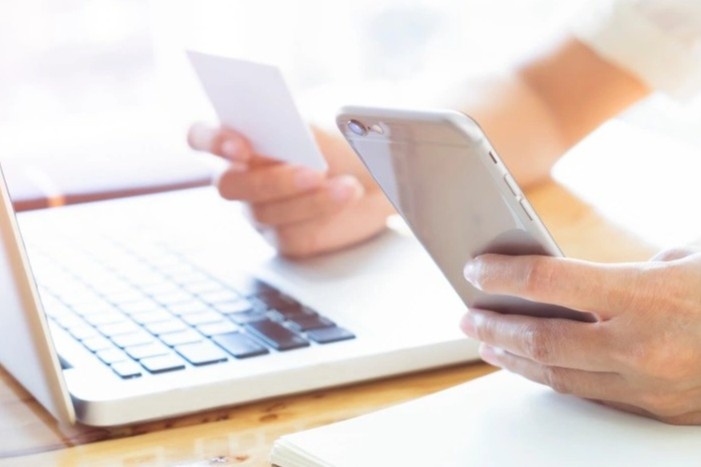 MoMo chon Vertica lam giai phap phan tich hop nhat hinh anh