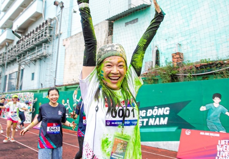 ‘Muc tieu cua AIA Viet Nam la su thinh vuong cua nhan vien’ hinh anh