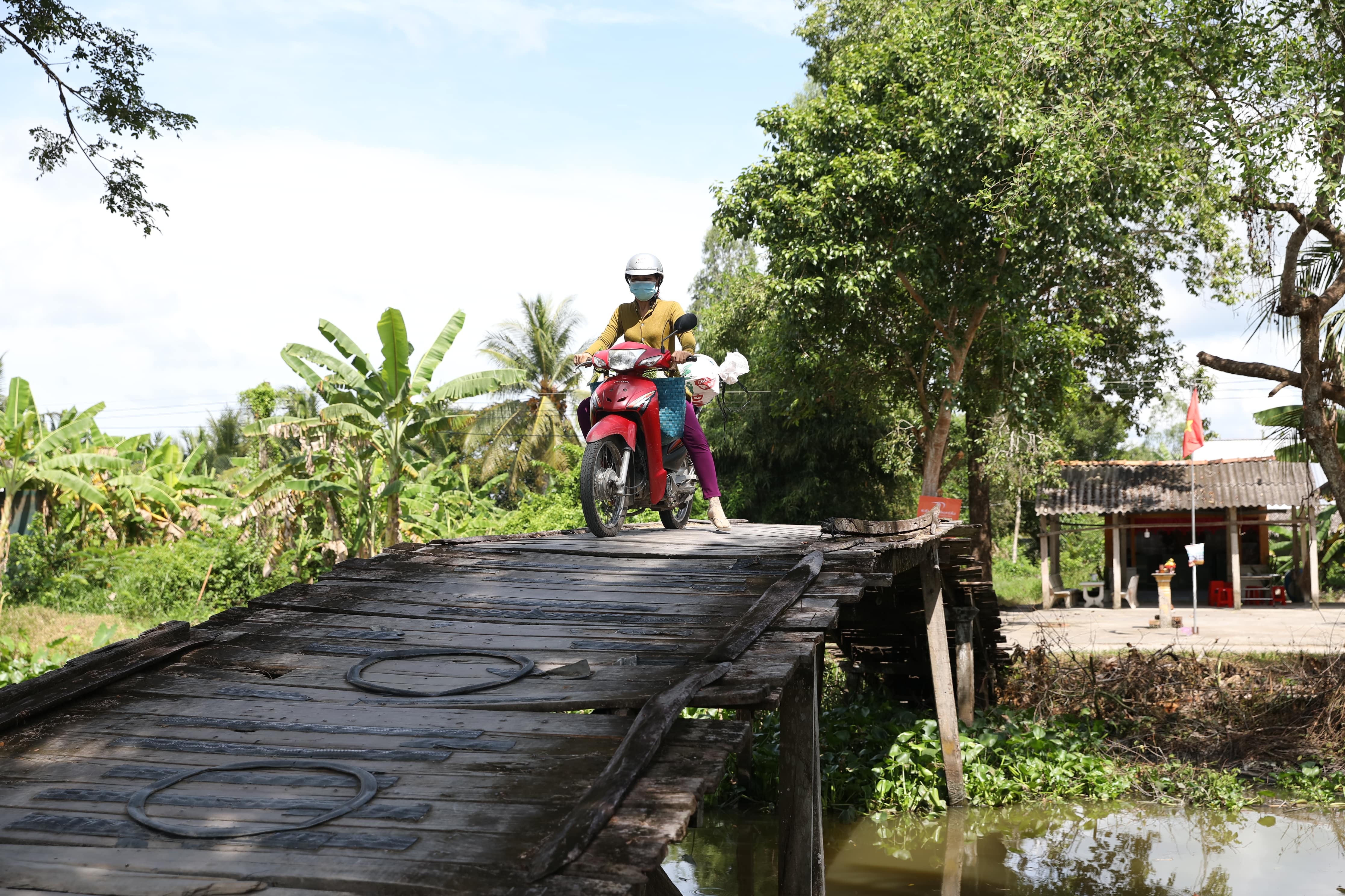 Quy Nam Phuong,  vi cong dong anh 1