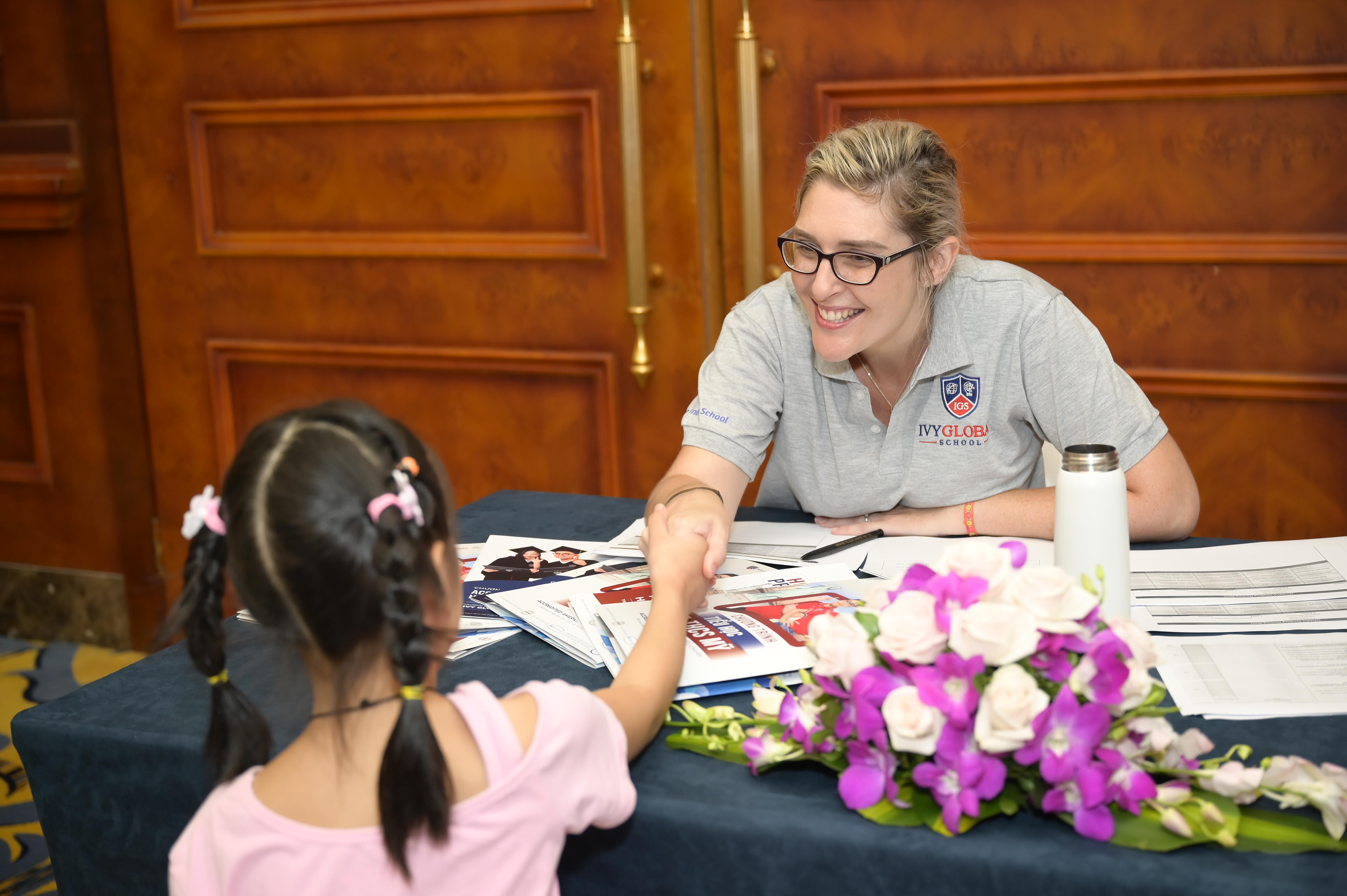 hoc tieng Anh,  du hoc anh 3