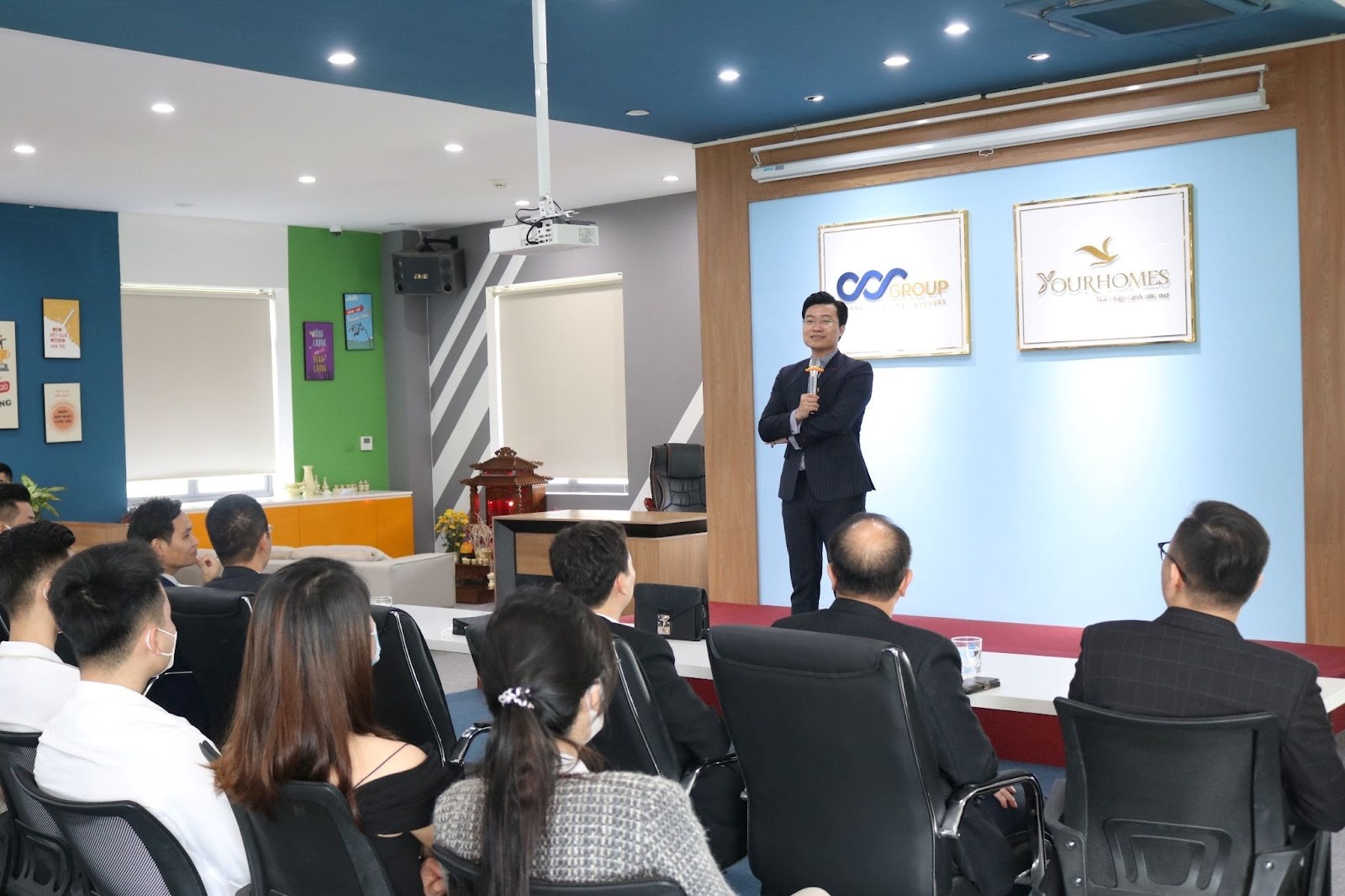 Doanh nhân Nguyễn Hữu Tùng ảnh 2 Doanh nhan Nguyen Huu Tung anh 2