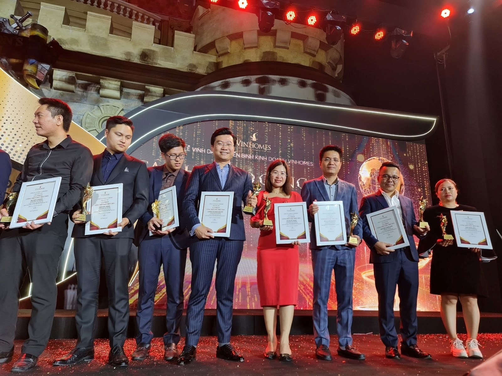 Doanh nhan Nguyen Huu Tung anh 5