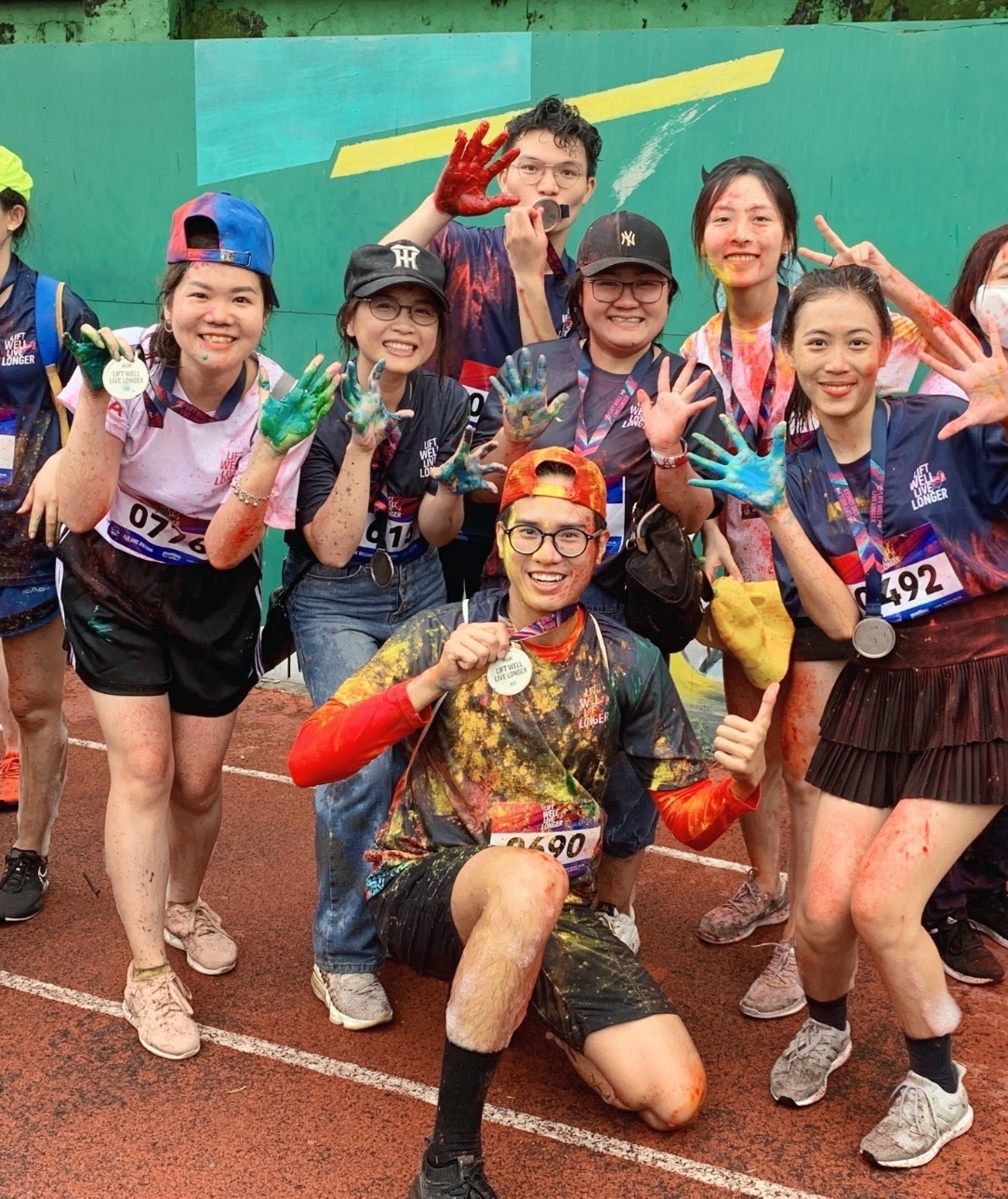 Tap doan AIA,  moi truong lam viec anh 2