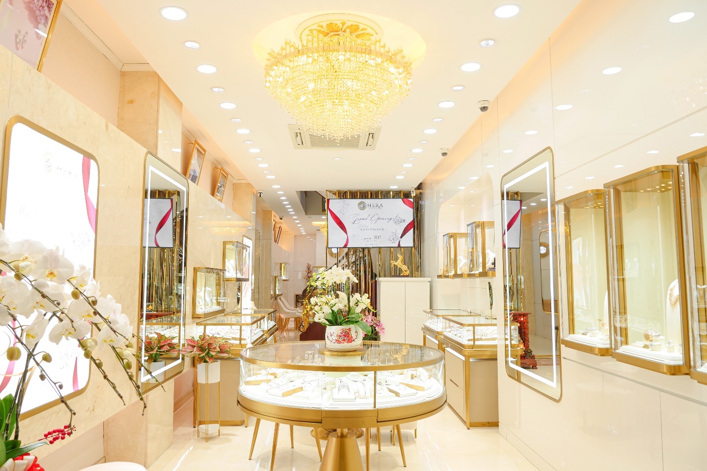Hera Jewelry & Diamonds,  kim cương ảnh 5 Hera Jewelry & Diamonds,  kim cuong anh 5