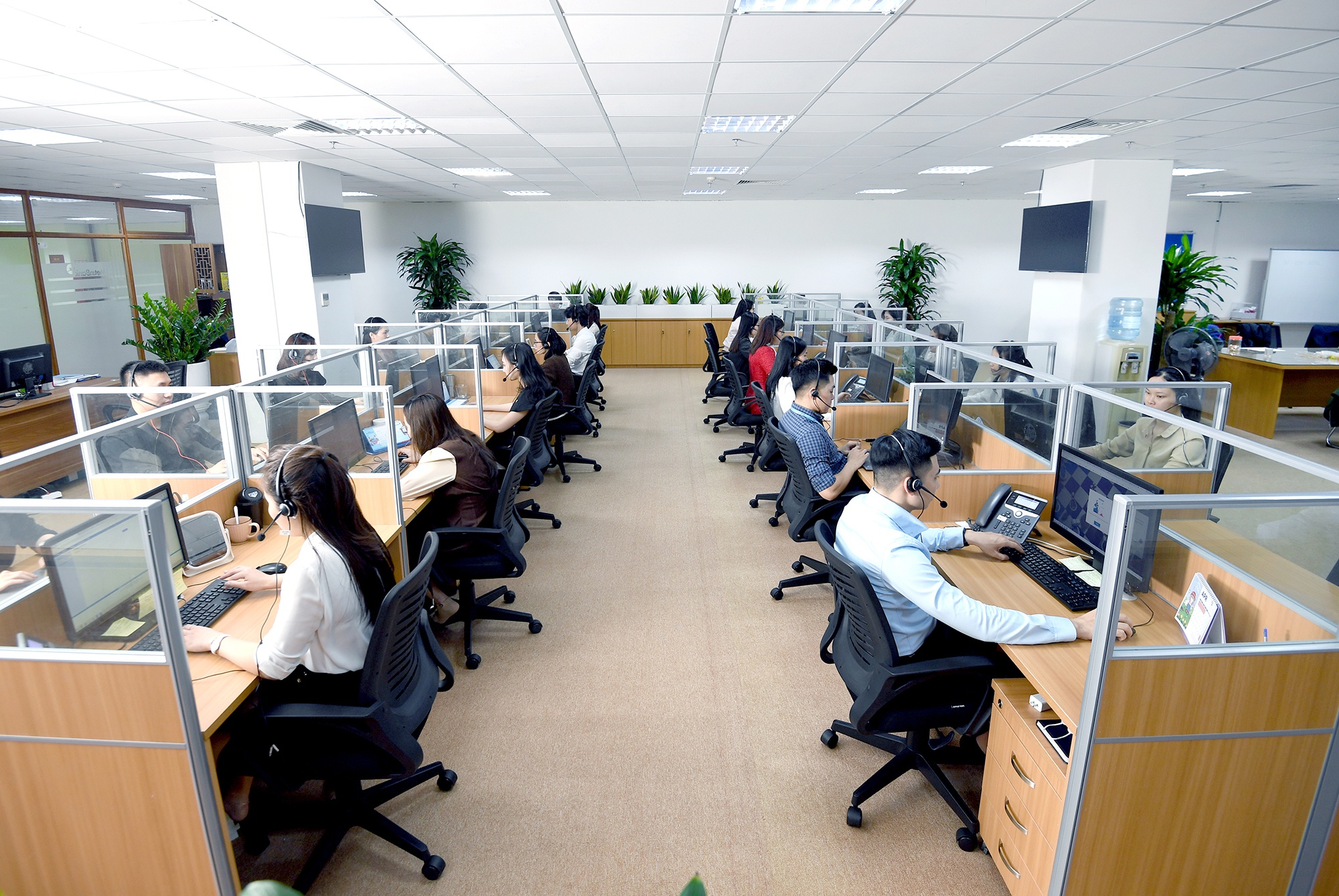 VietinBank,  Leading Contact Center Vietnam anh 2