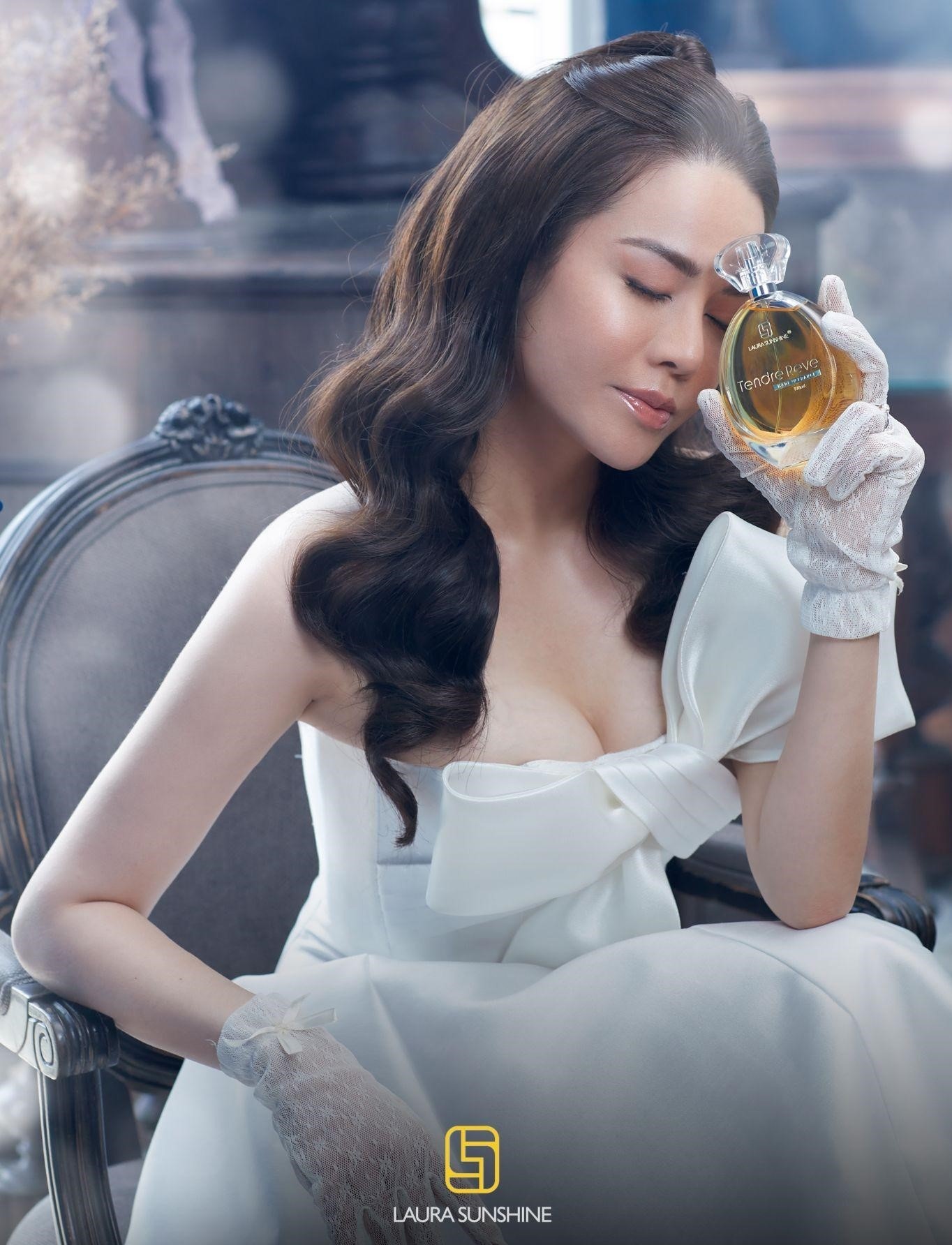 Nuoc hoa Laura Paris anh 2