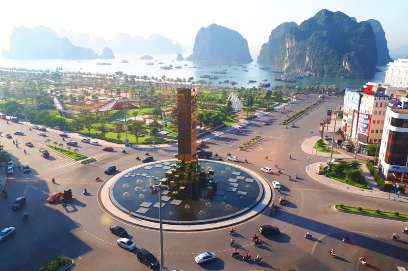 Uu diem dau tu BDS Quang Ninh hinh anh