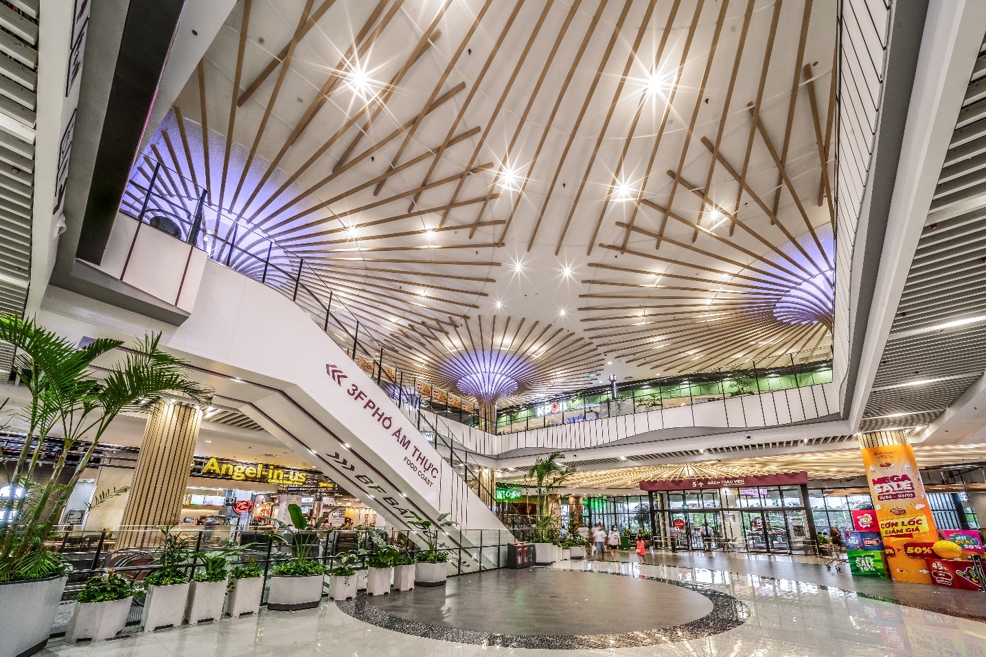 Aeon Mall,  trung tam thuong mai anh 1