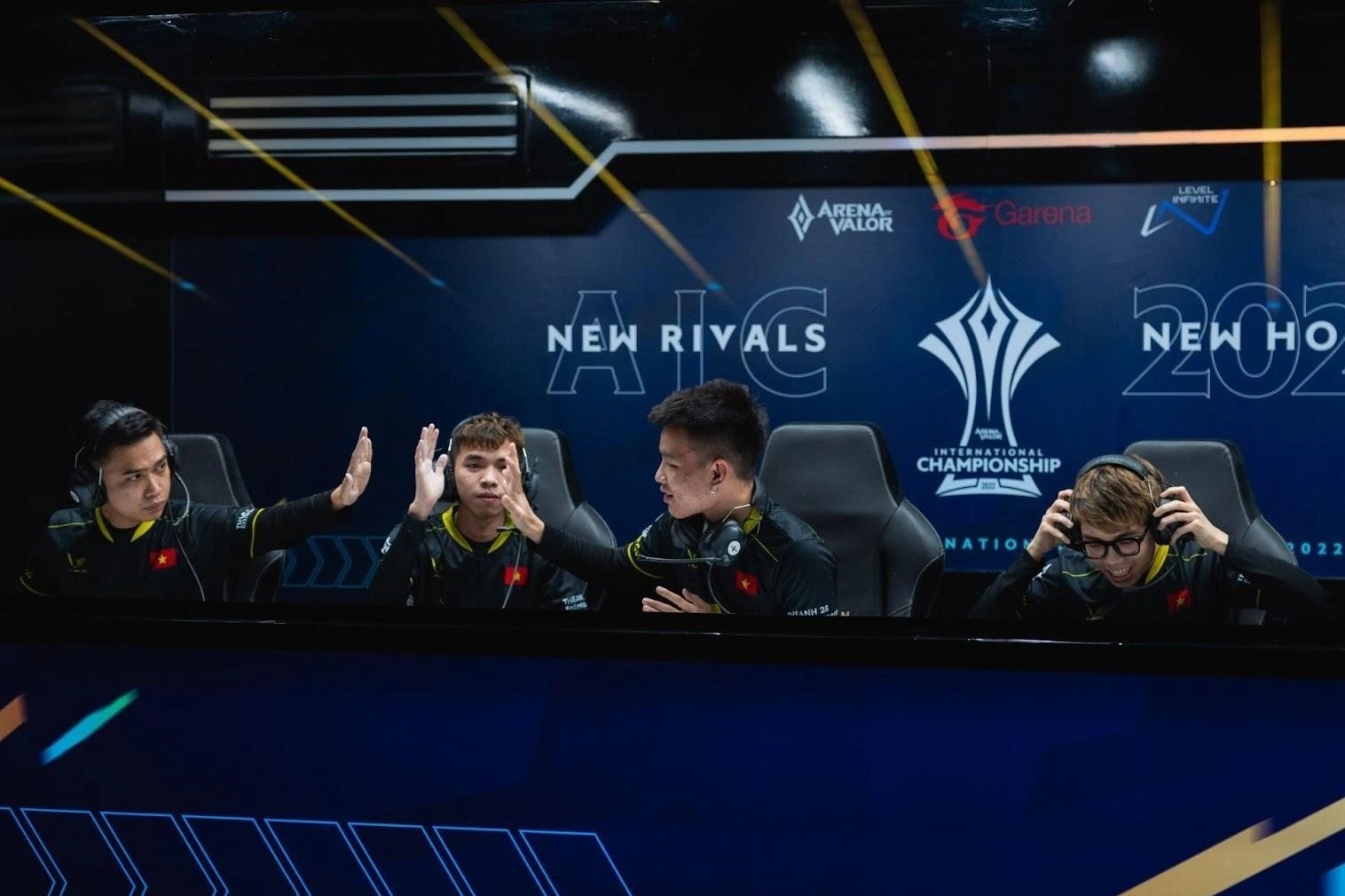 Vao ban ket AIC 2022, V Gaming chac suat tien thuong hon 4,6 ty dong hinh anh