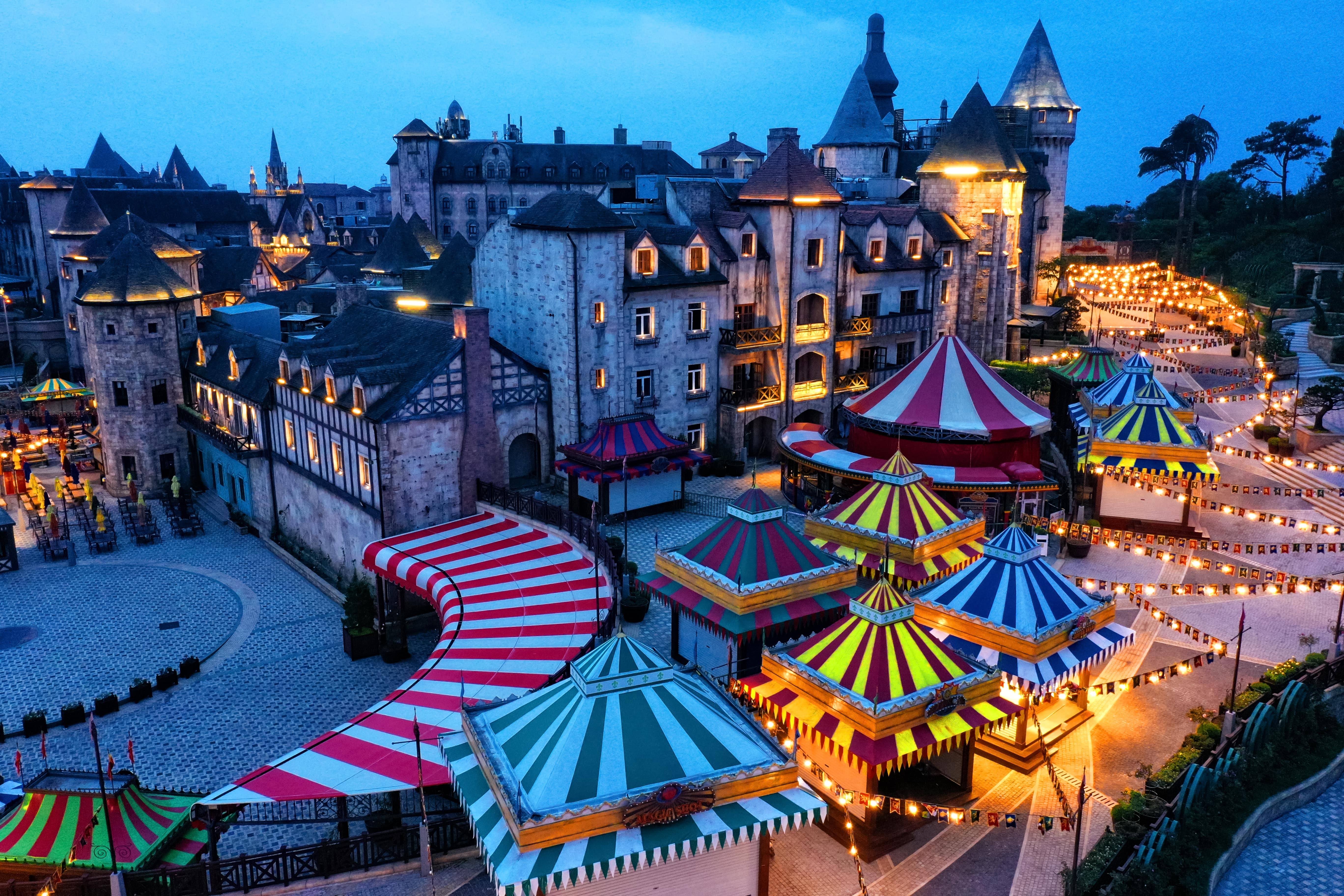 Viet Nam so huu nhieu cong vien giai tri tam co quoc te hinh anh