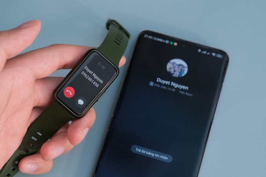 Trai nghiem tron ven chuyen di mua he voi Huawei Band 7 hinh anh