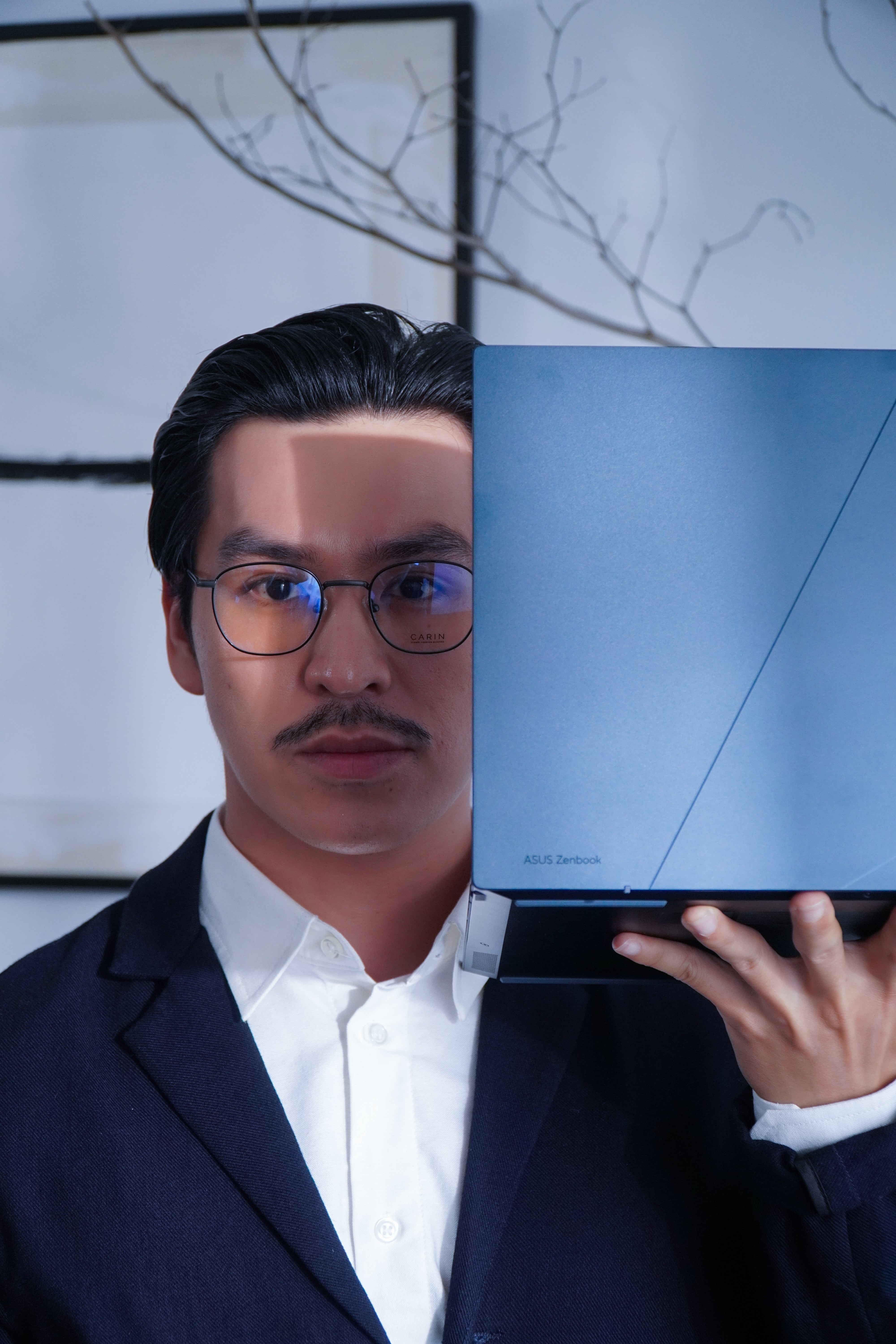 Asus Zenbook 14 OLED ảnh 3 Asus Zenbook 14 OLED anh 3