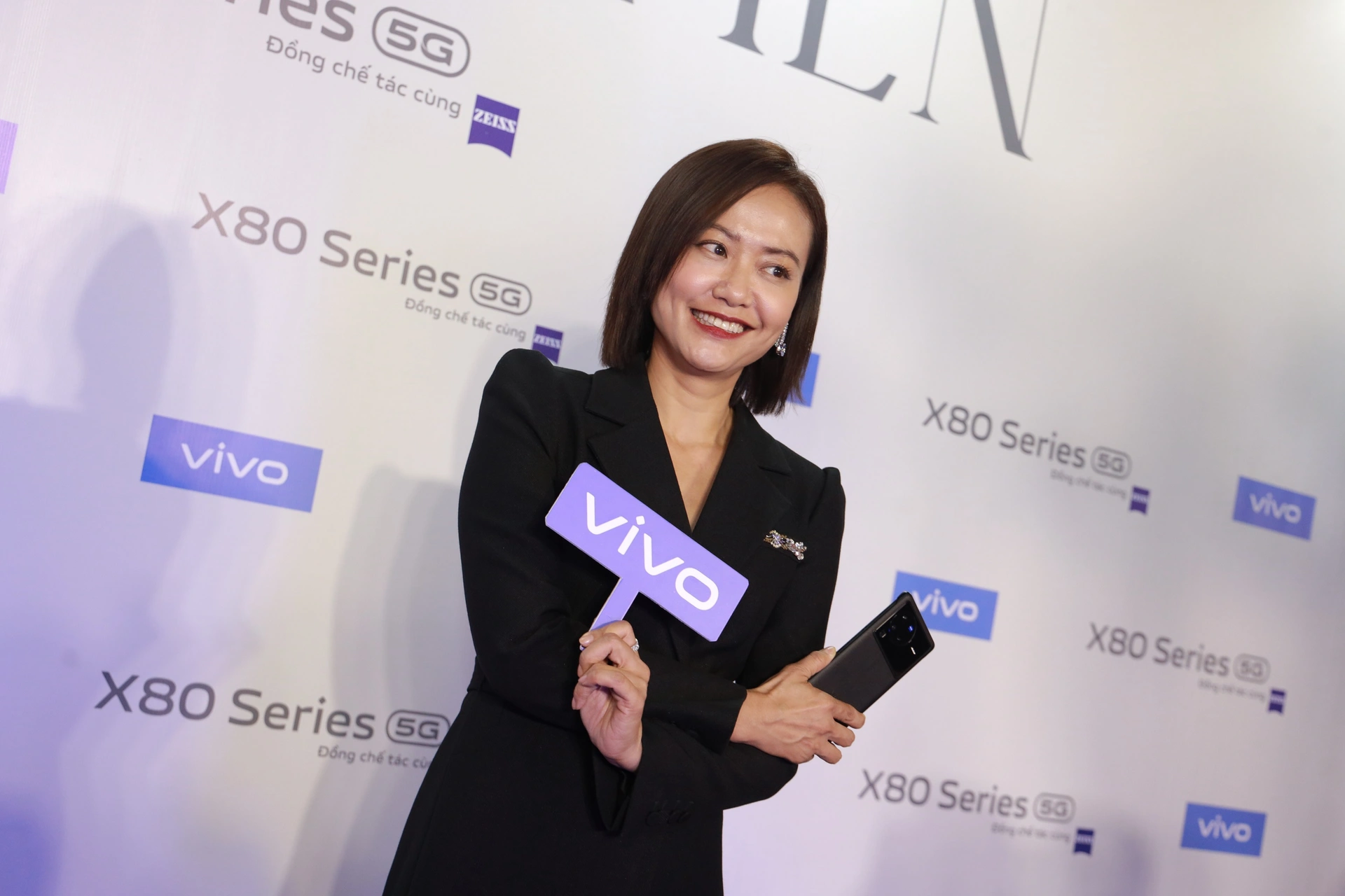 vivo X80 series,  Bien mat o Thu Vien anh 3