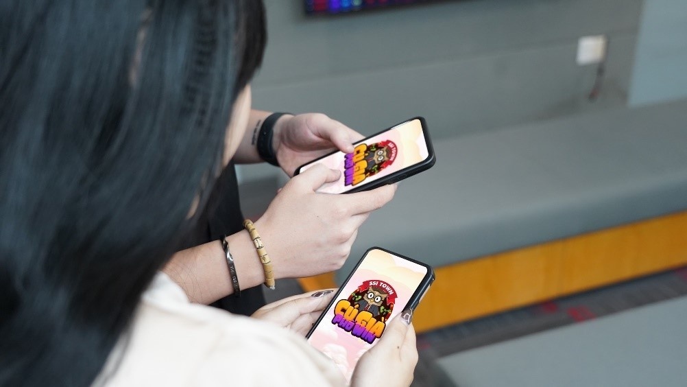 'Cu gia pho Win' - ban dong hanh moi cua nha dau tu chung khoan hinh anh