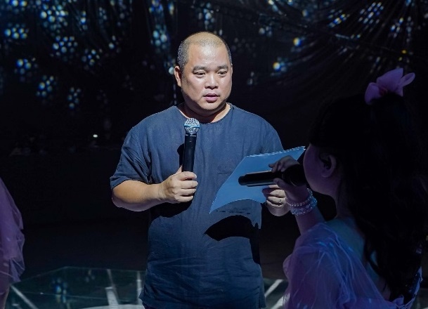 Nghe si Minh Khang: ‘Toi danh 200% suc luc lam su kien Me la tinh yeu’ hinh anh