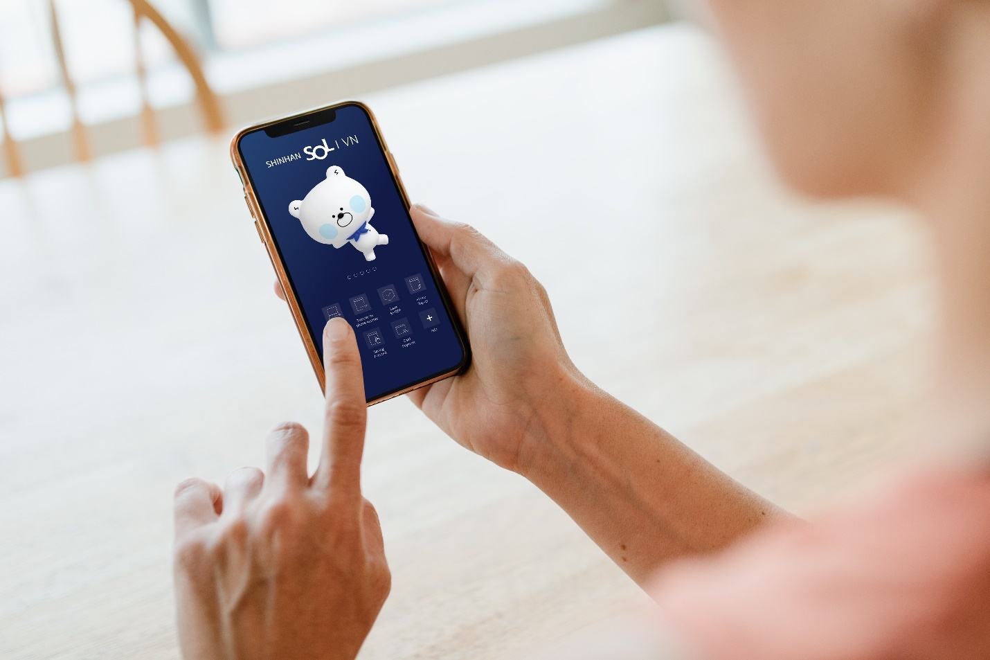 'Luot SOL la ghien' - uu dai hoan den 220.000 dong tu Shinhan Bank hinh anh