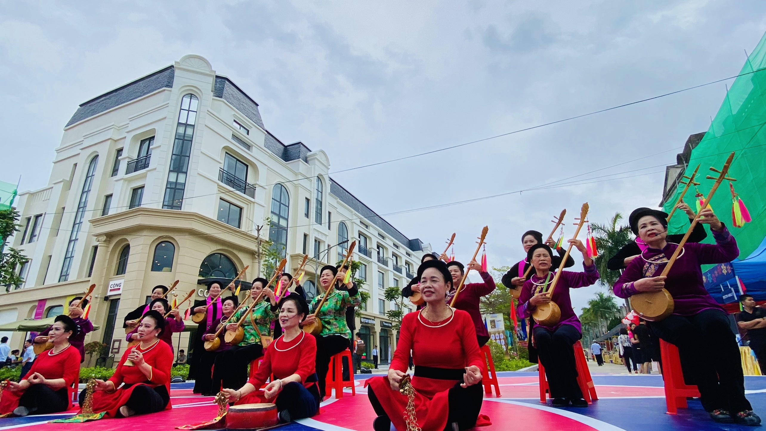 Mailand Hoàng Đồng ảnh 8 Mailand Hoang Dong anh 8