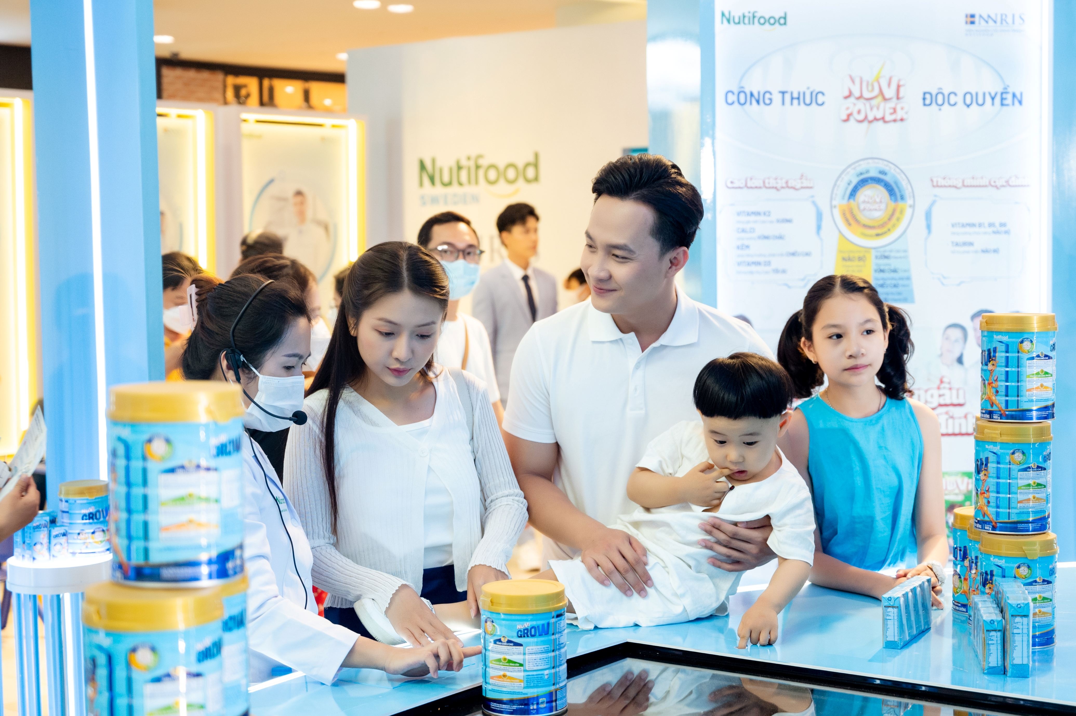 Vien nghien cuu Nutifood Thuy Dien tiep noi su menh nang tam voc Viet hinh anh