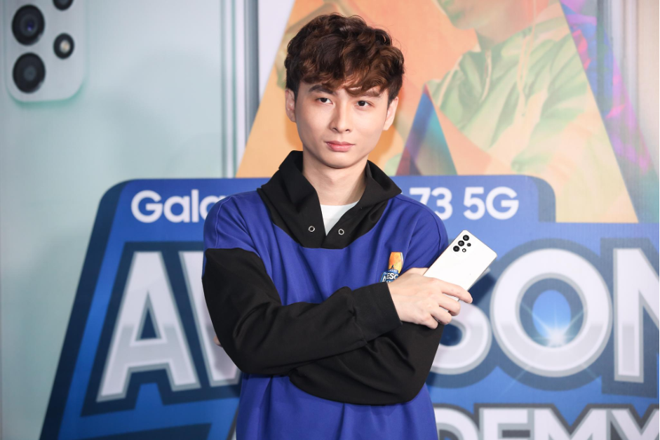 A73 5G gia bao nhieu anh 4