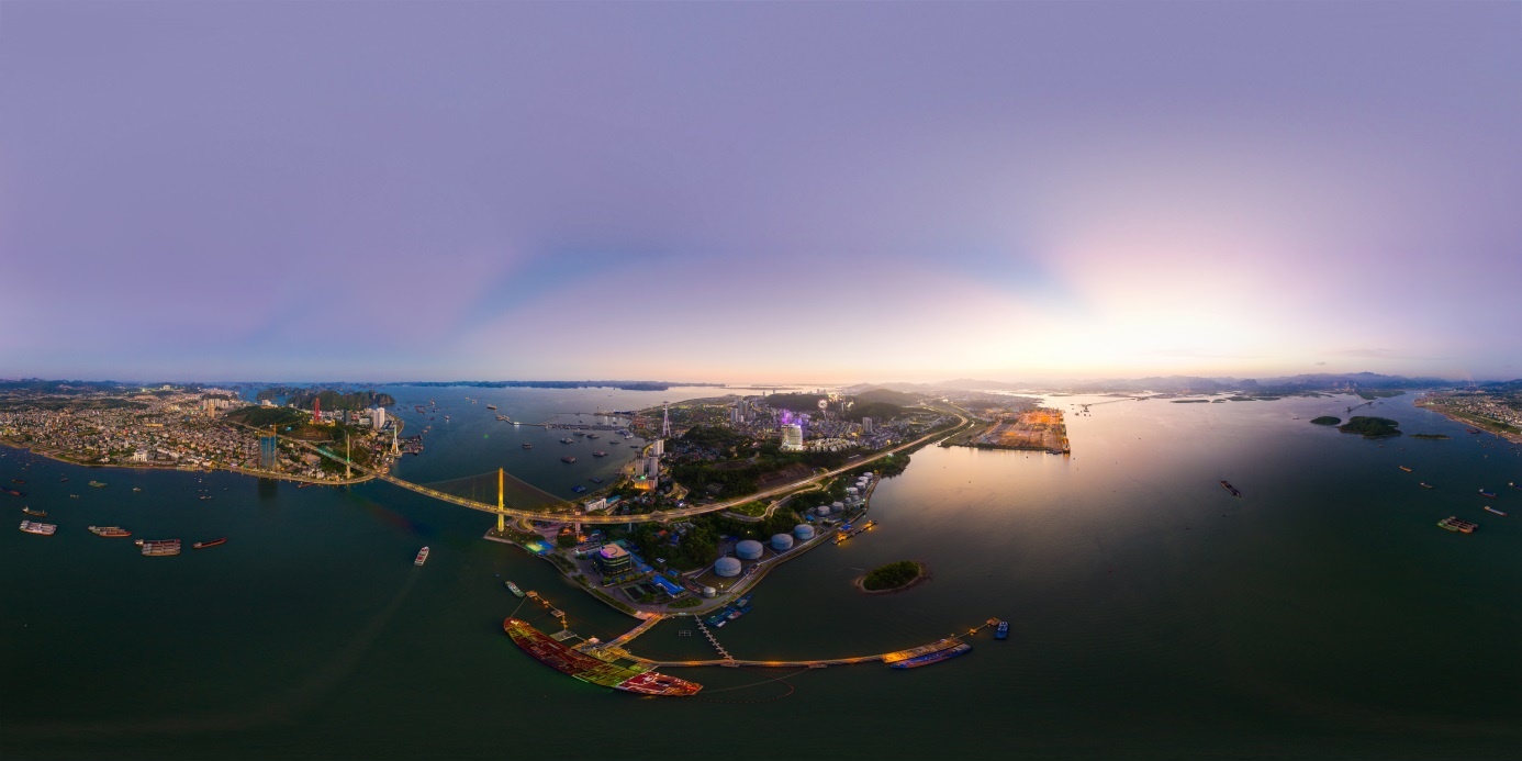 Phoenix Legend Ha Long anh 2