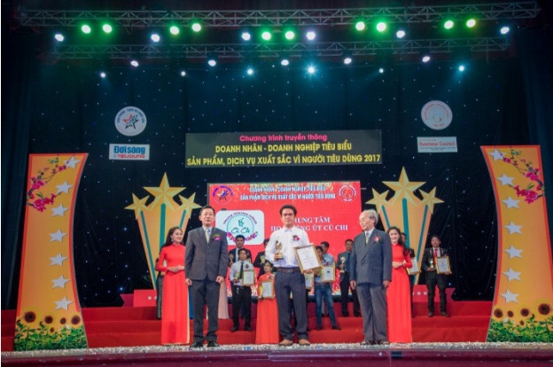 Cu Chi Farm,  Truong Cong Danh anh 3