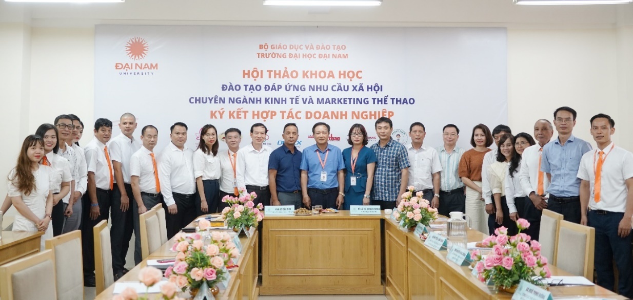 the thao,  tuyen sinh anh 10