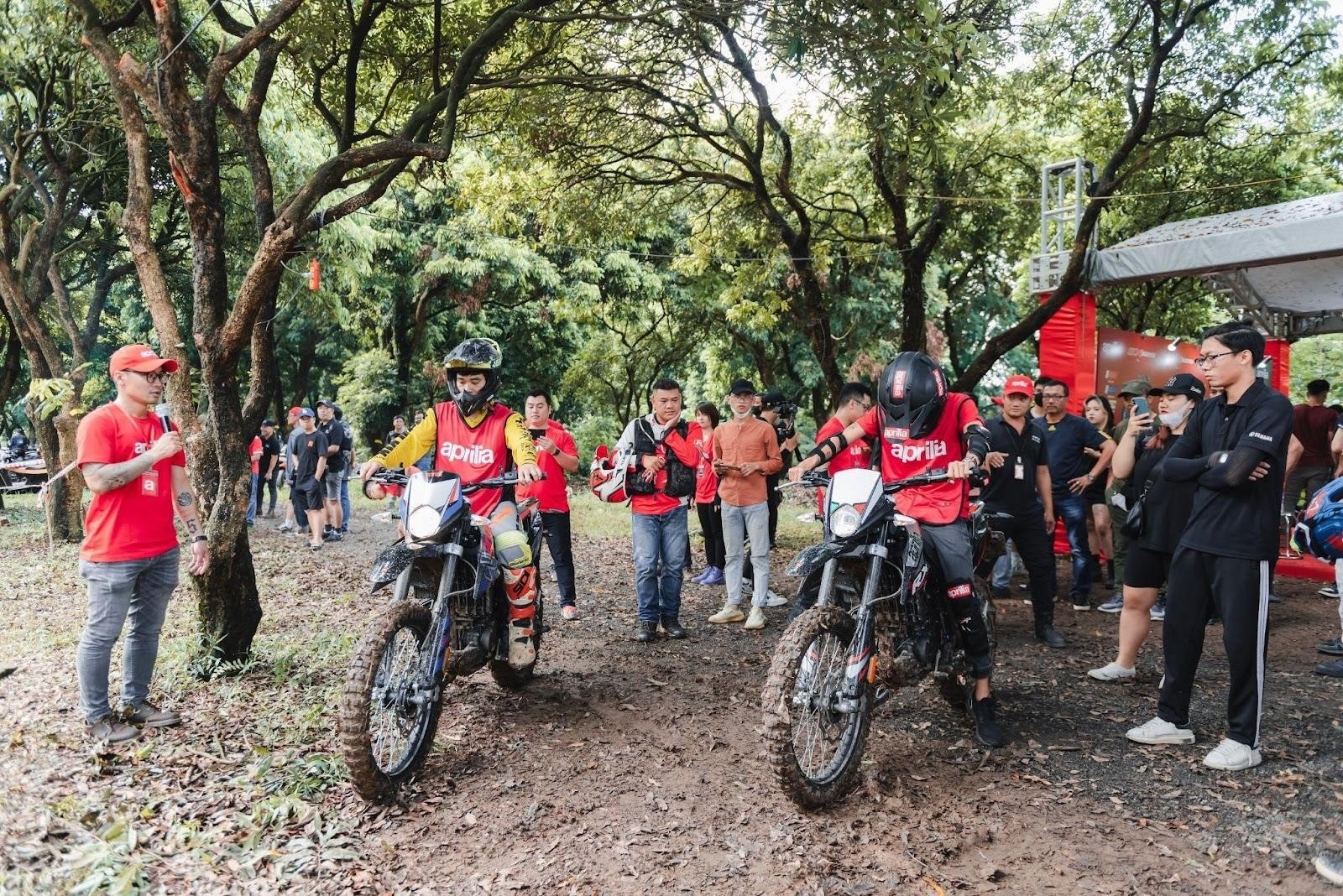 mo to dia hinh anh 2